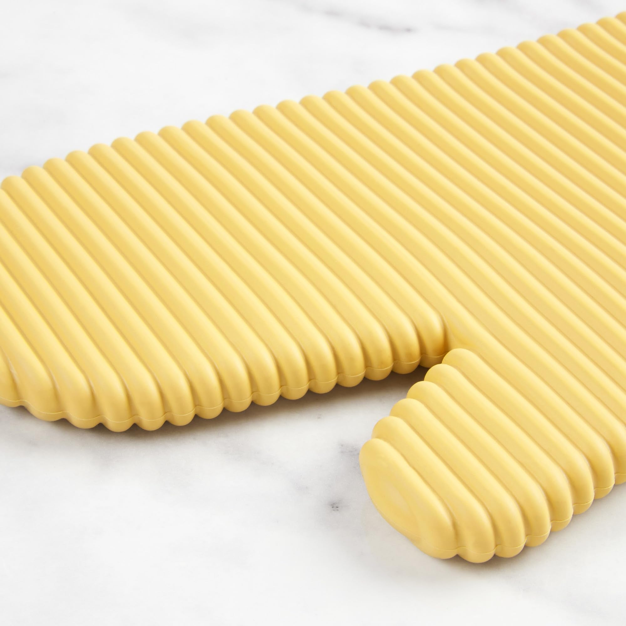 KITCHENAID Ribbed Soft Silicone Oven Mitt 2-Pack Set, 7.5x13, Butter Yellow