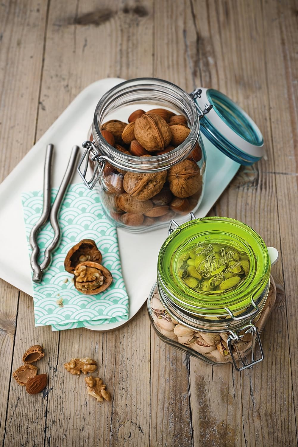 Bormioli Rocco Fido Square Jar With Blue Lid, 67.5-Ounce, Clear