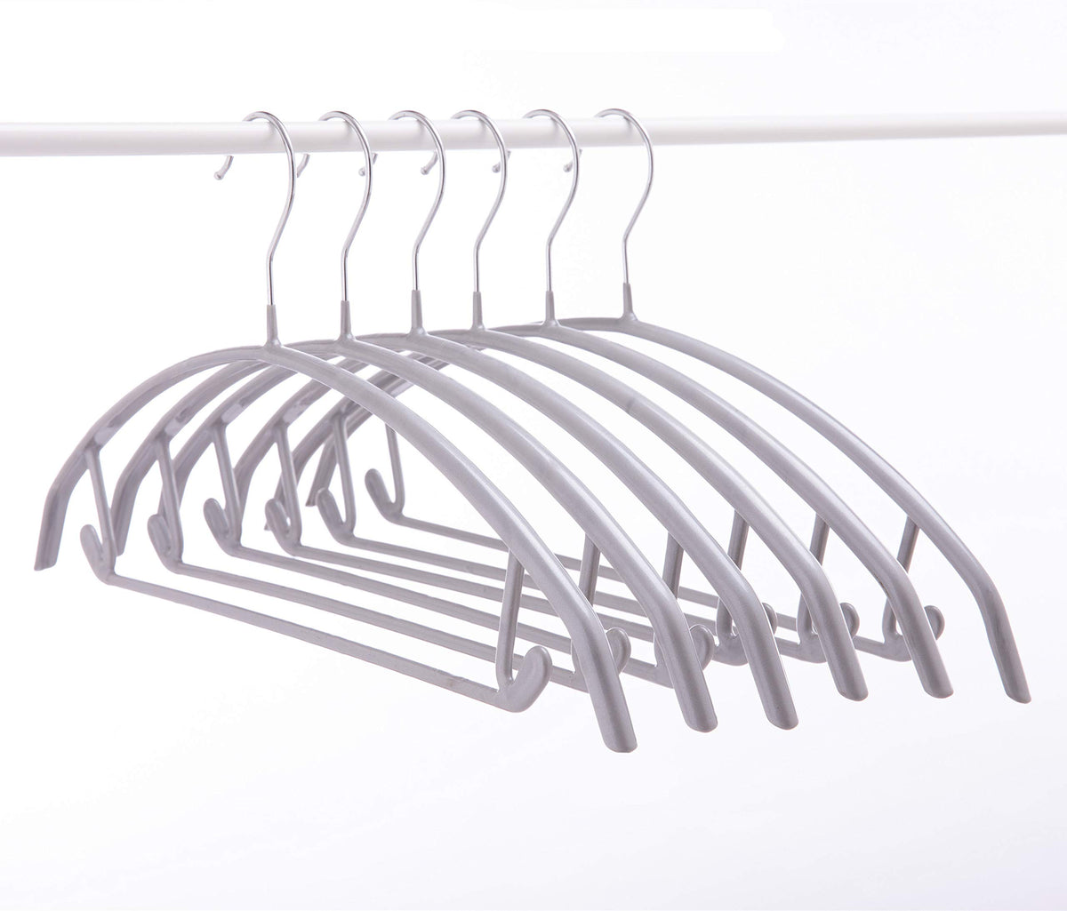 Cocomaya 16.5 Inch Pack Of 20 No Shoulder Bumps Non-Slip Rubber Coating Contour Metal No Bumps Hanger, Sweater Hanger, Suit Hang