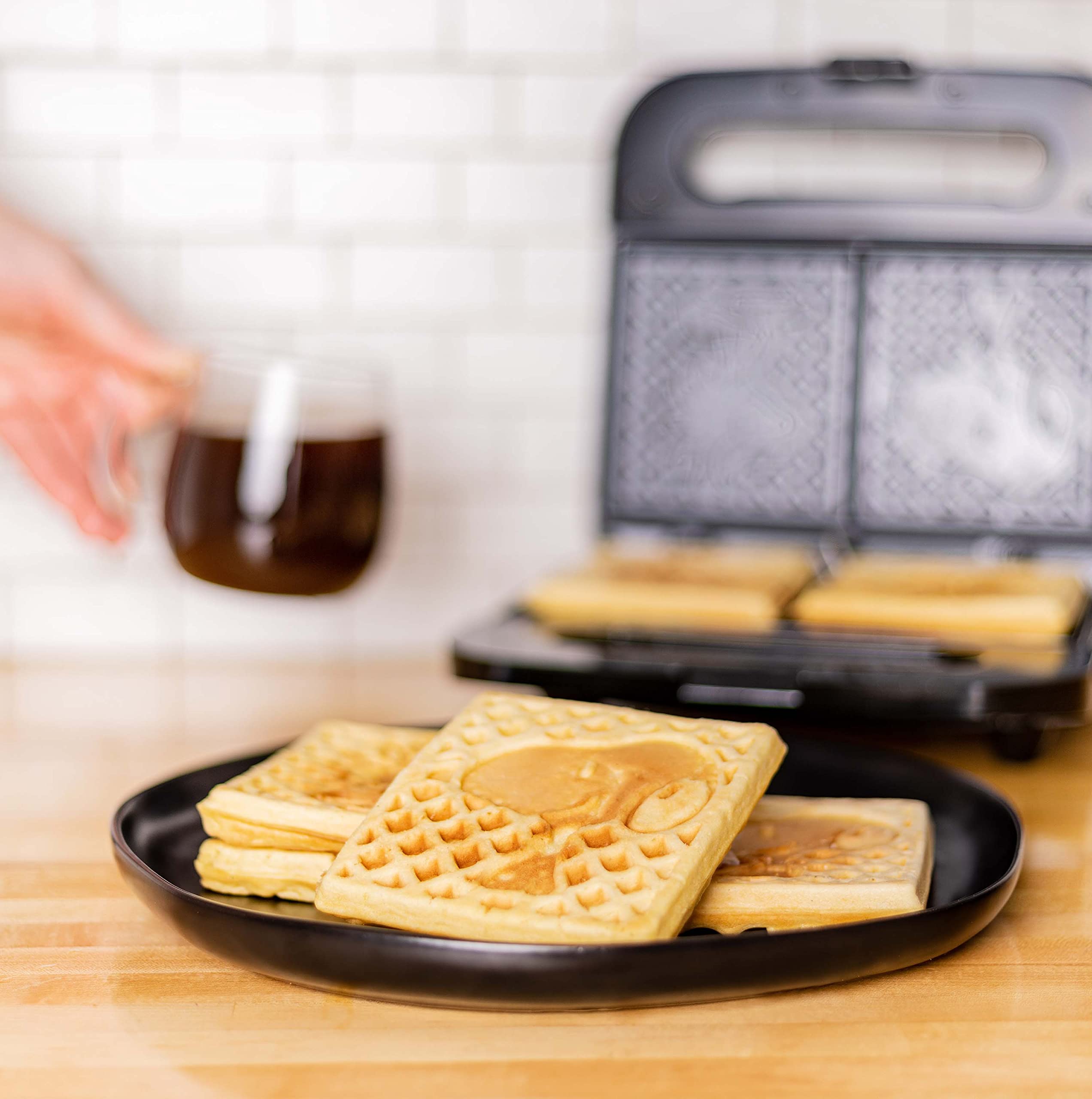 Uncanny Brands Peanuts Waffle Maker - Make Snoop And Woodstock Waffles - Kitchen Appliance