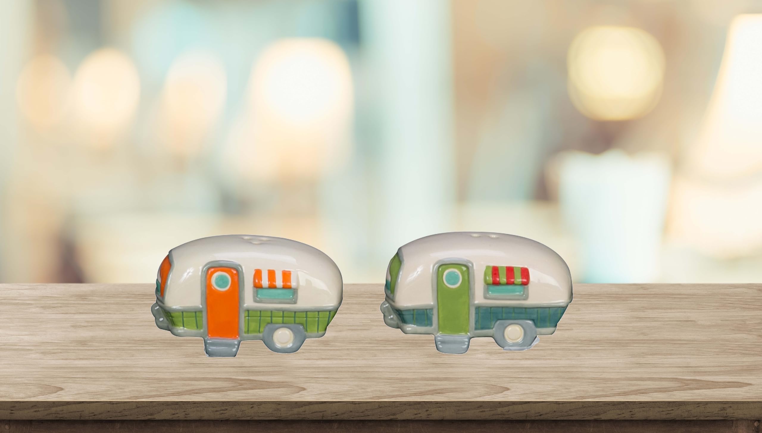 Beachcombers Ceramic Salt And Pepper Camper Design Shaker Matching Set 2'' X 6.25'' Coastal Beach Mountain Summer House Camping