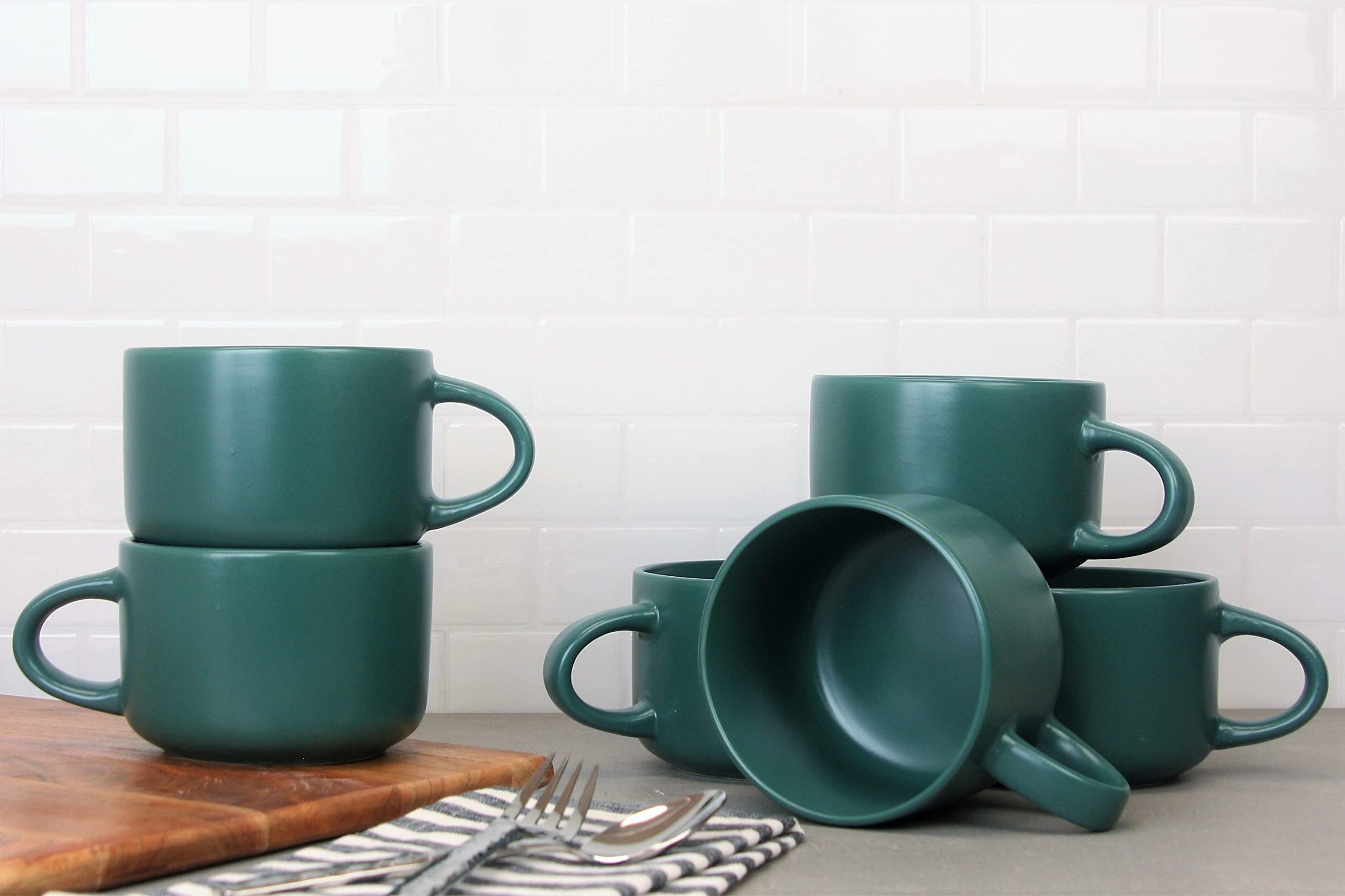 10 Strawberry Street Wazee Matte, 22 oz, Emerald green