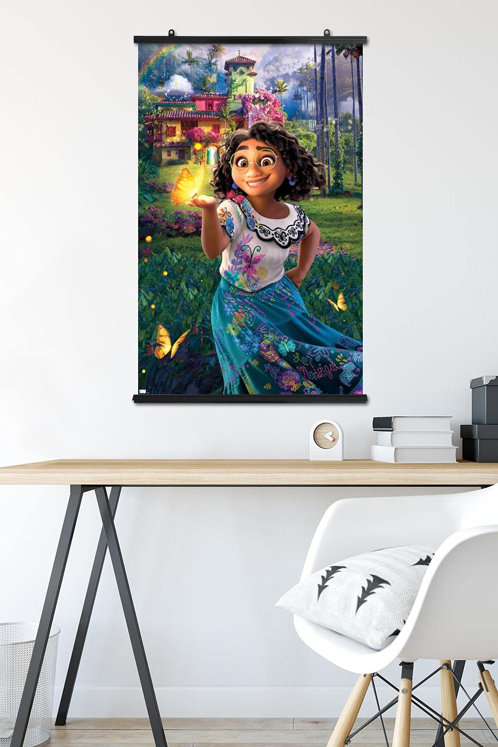 Trends International Disney Encanto - One Sheet Wall Poster, 22.37'' X 34.00'', Poster & Clip Bundle