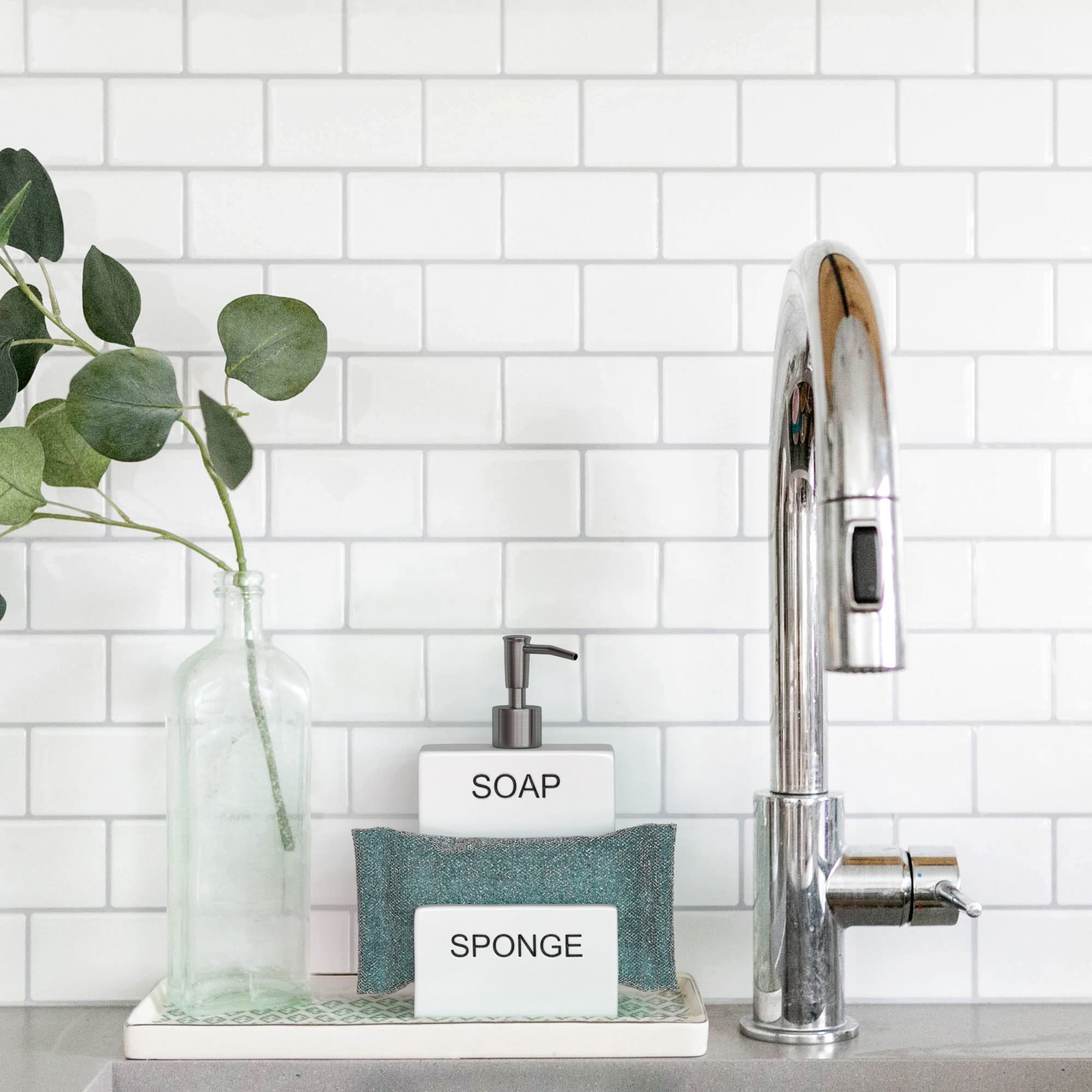 Barnyard Designs Ceramic Dish Soap Dispenser With Sponge Holder, Farmhouse Kitchen Decor For Countertop, Hand Soap Kitchen Soap