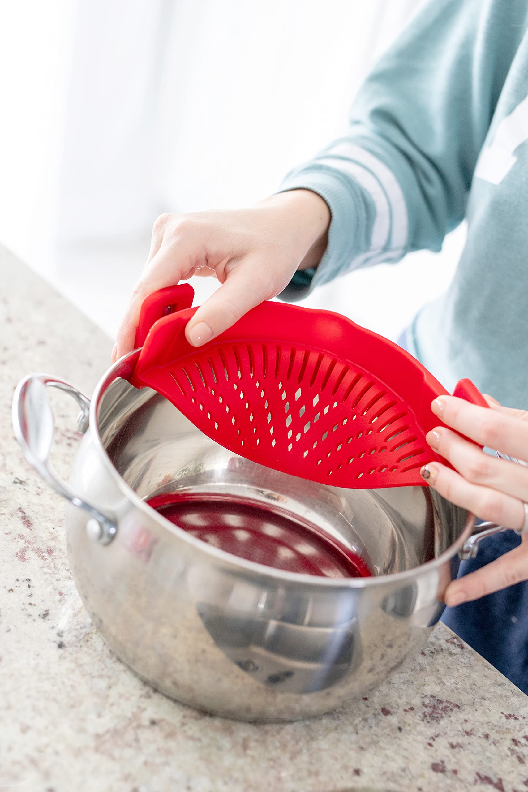 Clip On Pasta Strainer Silicone - Universal Fit For All Pots And Bowls | Snap On Drainer For Pasta, Meat, Vegetables, Fruit | Si