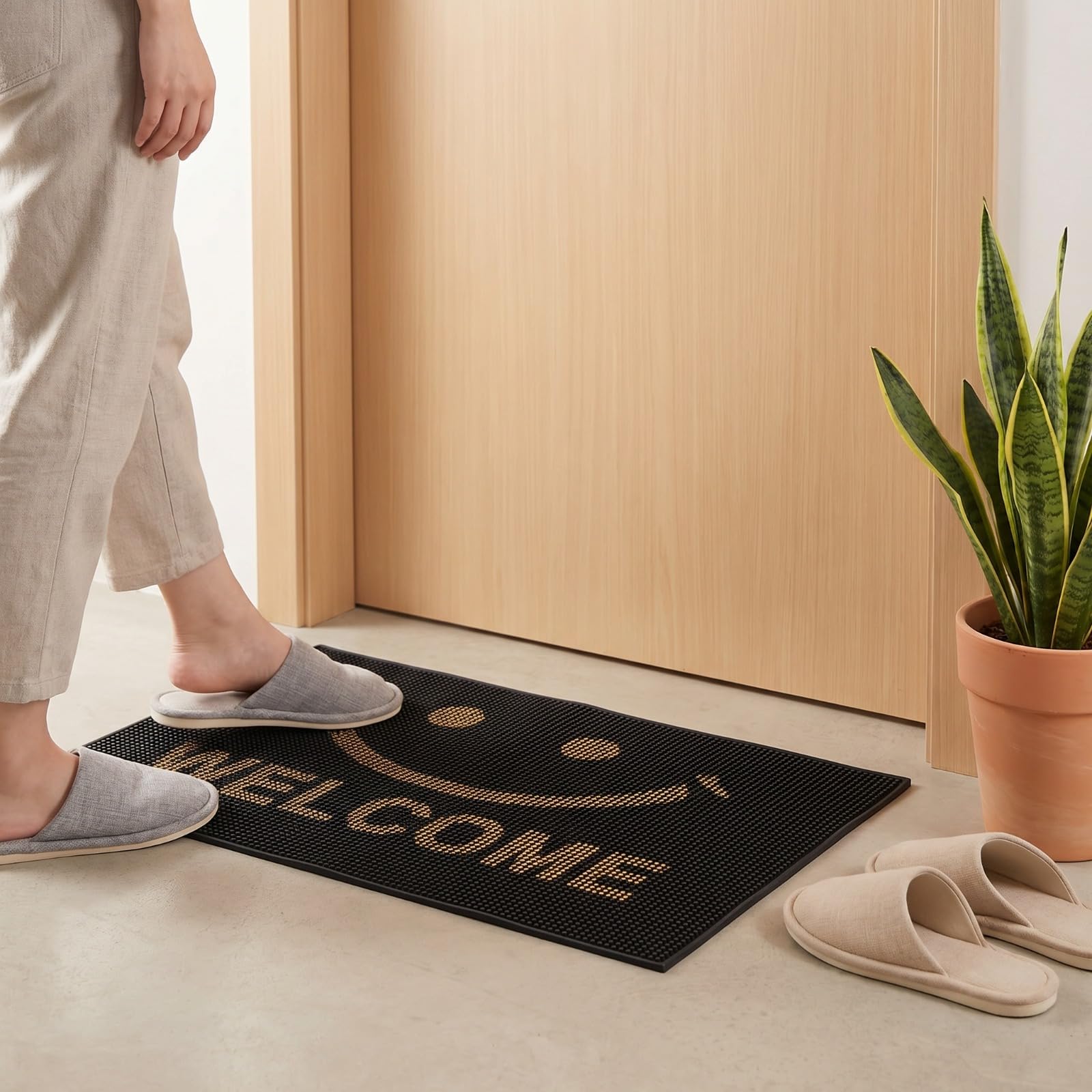 Ticolo Smiley Welcome Door Mat 40X60 Cm, AntiSlip Rubber Entrance Floor Mat, Durable Indoor Welcome Mat For Home, Kitchen, Balc