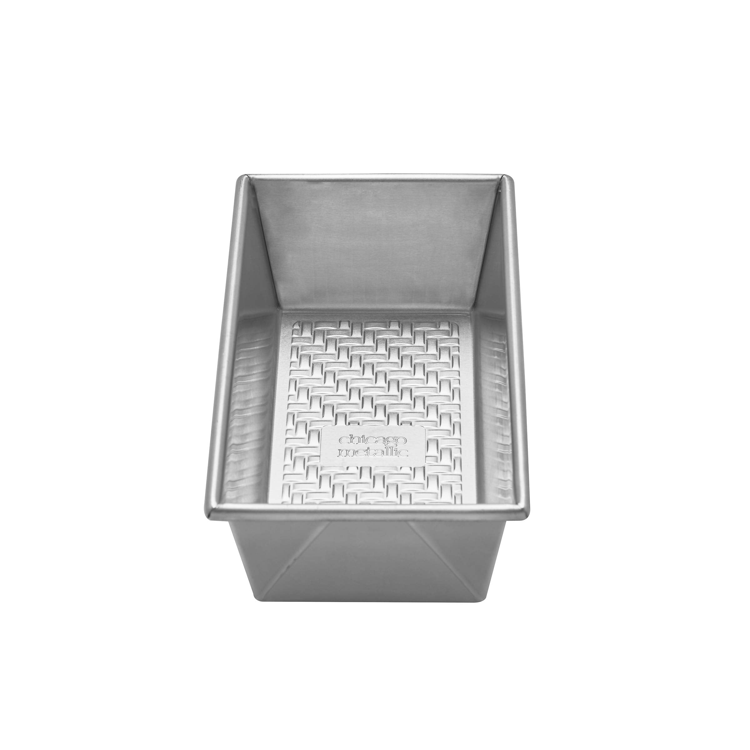 Chicago Metallic Uncoated Textured Aluminum 1-Pound Loaf Pan, 9.2 X 5.2 X 2.75 Inches Inner Dimensions Are 8.5 X 4.5 X 2.7, Silv