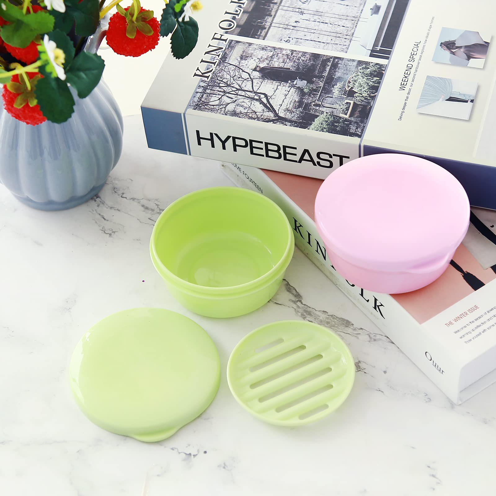 Plastic Soap Container Soap Holder Travel Case Portable Round Soap Dishes with Lid Leak-Proof Soap Box for Shampoo Bar Soap (Pink + Green)