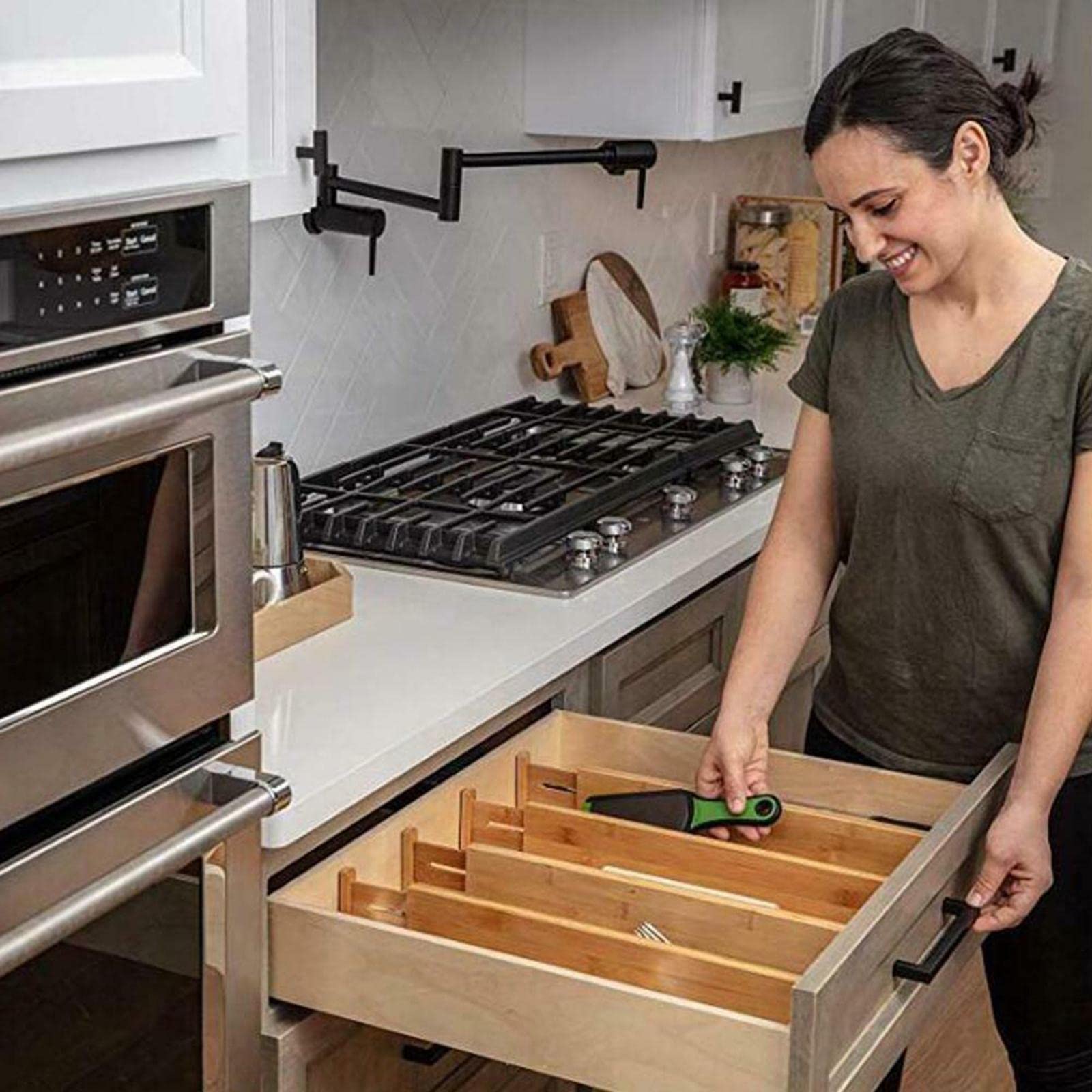 Silnovo Expandable Bamboo Drawer Dividers, Adjustable Utensil Organizer Separators 56Cm