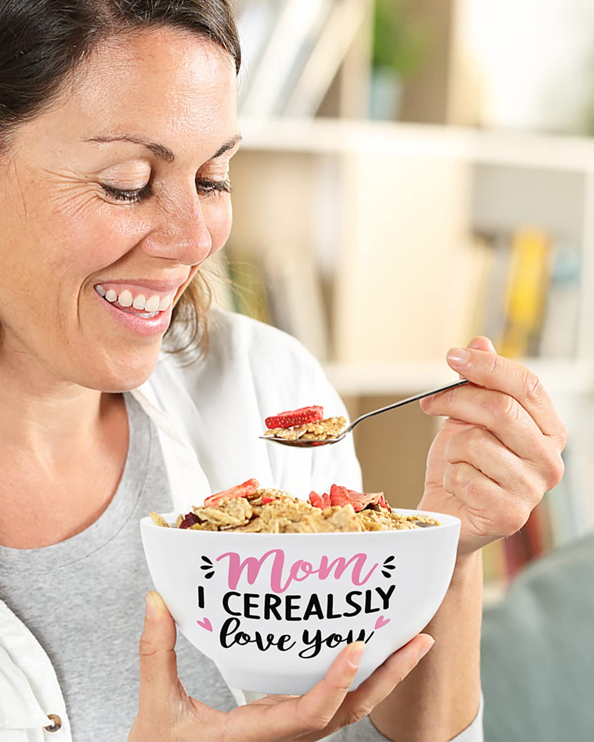Mom'S Cereal Bowl And Spoon Set With Best Mom Ever Greeting Card Christmas Mother'S Birthday Engraved Gift Box Basket Idea For H