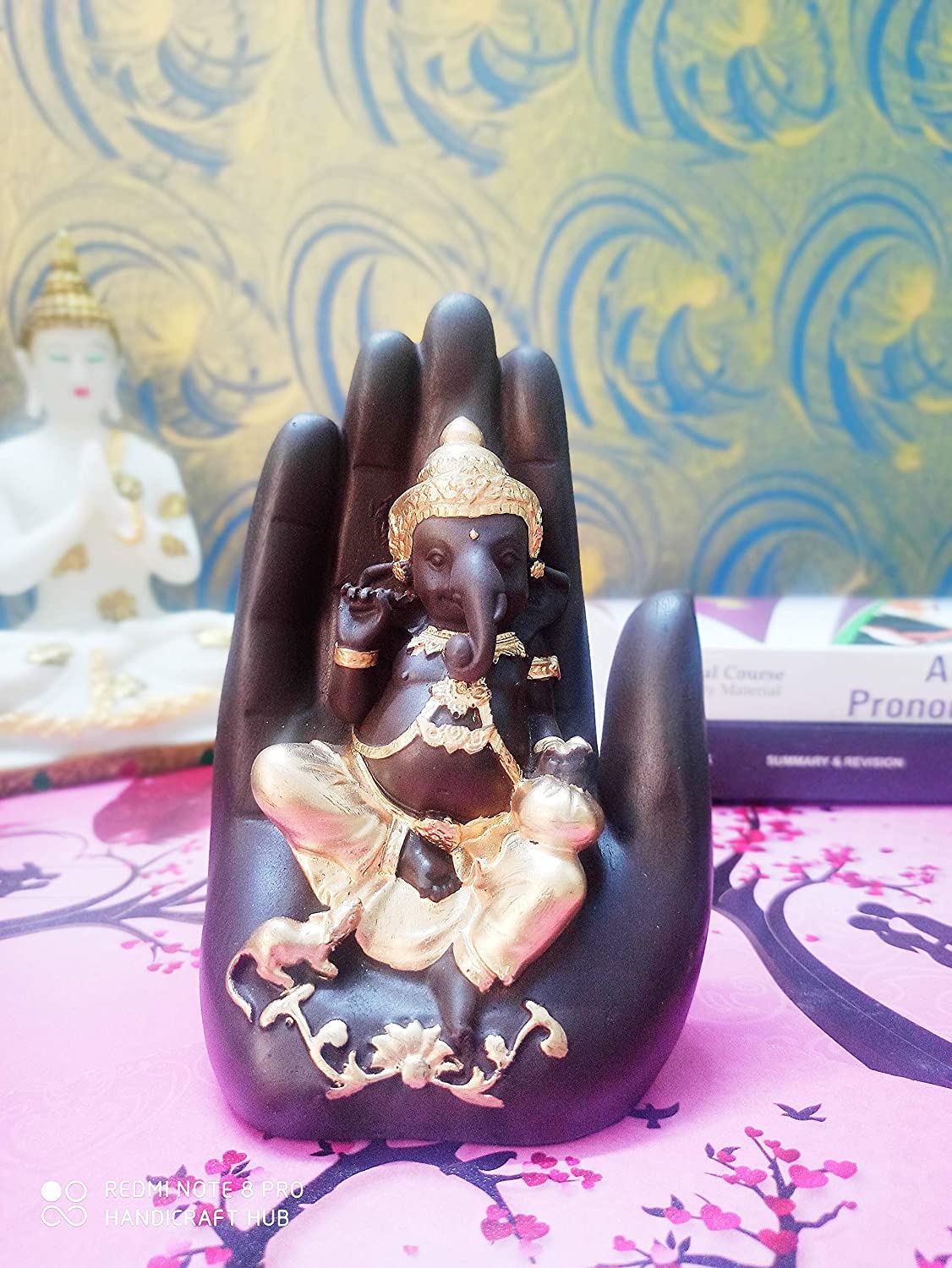 Craftomanic Polyresin Palm Ganesh Idol / Ganesha On Hand Statue / Ganpati Showpiece For Feng Shui Or Vastu Figurine Home Decor (