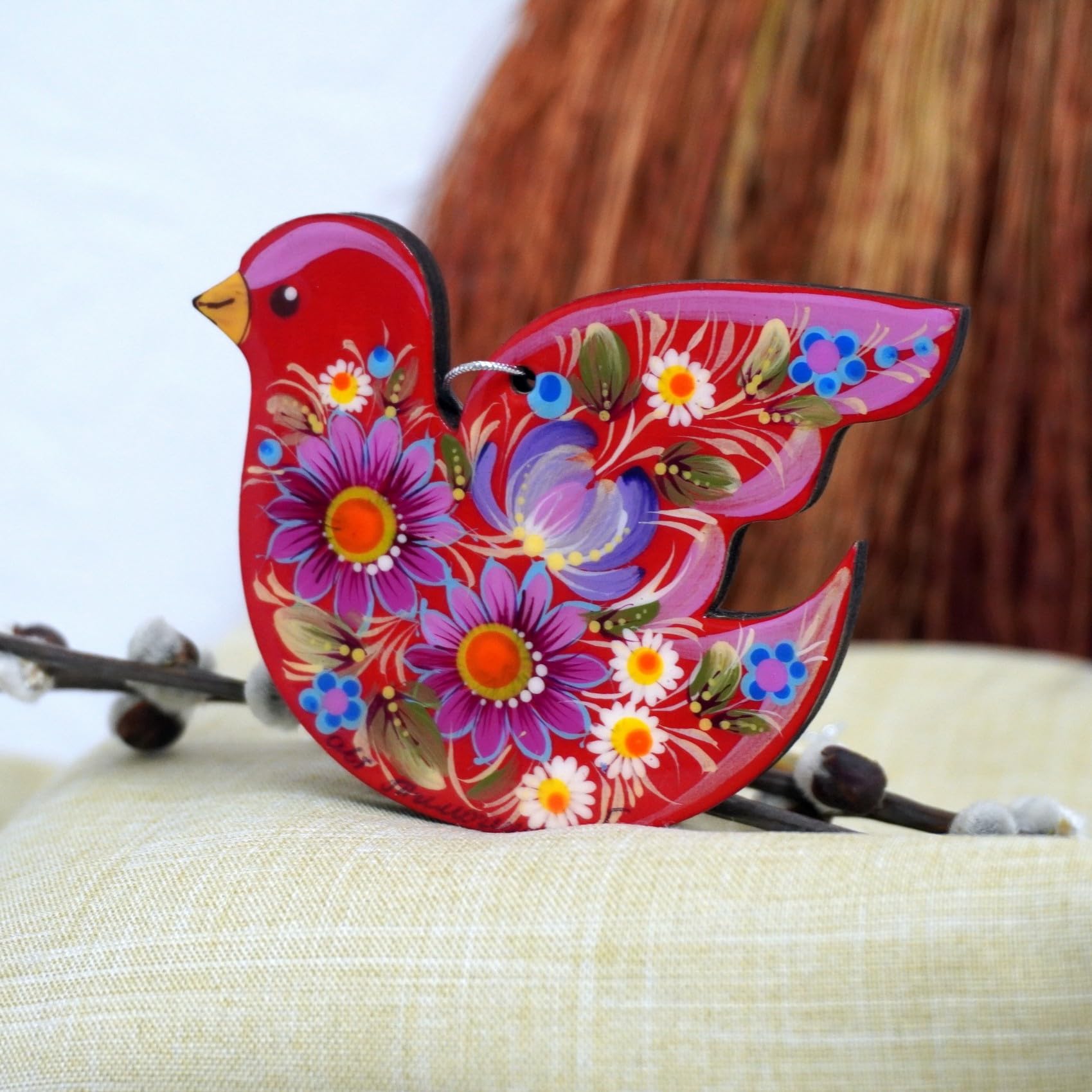 Handcrafted Bird Decoration 2,8 x 3,5 x 0,2 inch Made of Wood Hand-Painted Colorful Christmas Ornament and Easter Decoration, Sp