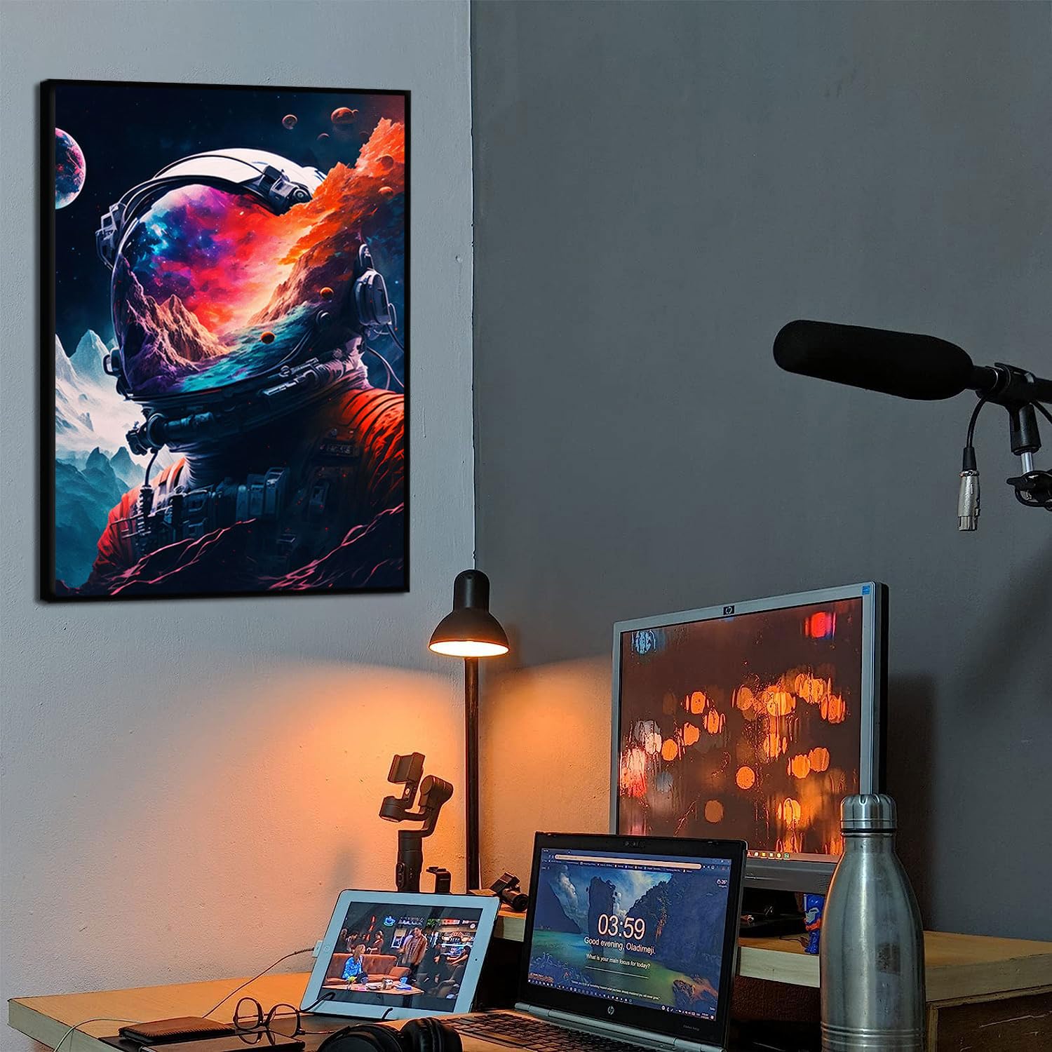 Cool Astronaut Wall Art Abstract Funny Spaceman Poster Picture Colorful Fantastic Universe Space Painting Prints Surrealism Plan