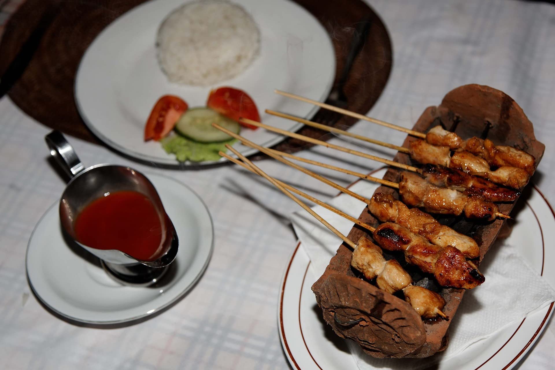 Kingseal Natural Bamboo Wood Grilling Skewers, 8 Inches X 2.5Mm Diamter, For Shish Kebabs, Bbq, And Fruit Arrangements, Bulk Pac