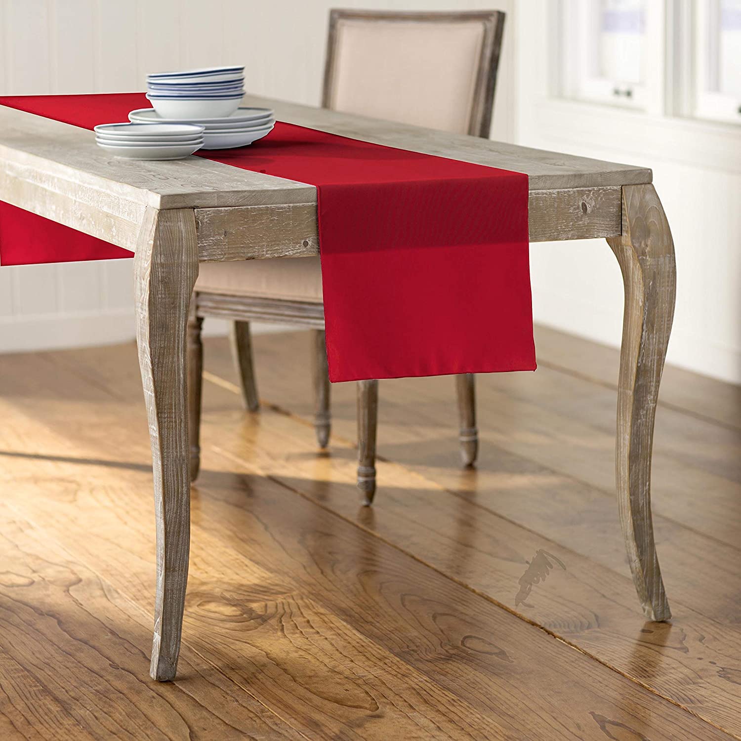 LA Linen Polyester Poplin Table Runner 14  by 108-Inch  Red