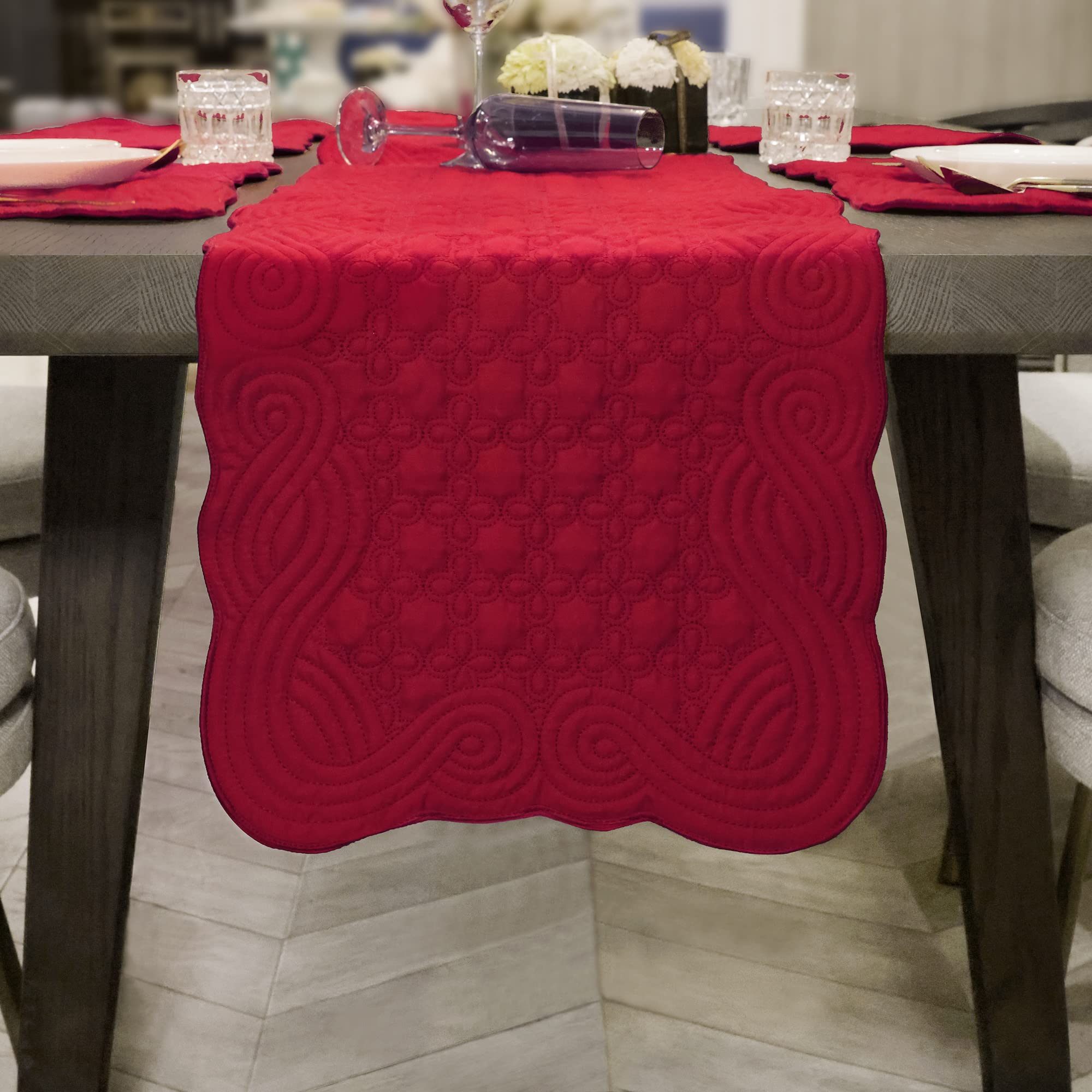 Loom And Mill Christmas Quilted Table Runner Farmhouse Style, Natural Fabric Geometric Table Top Linen With Scalloped Edge, Easy