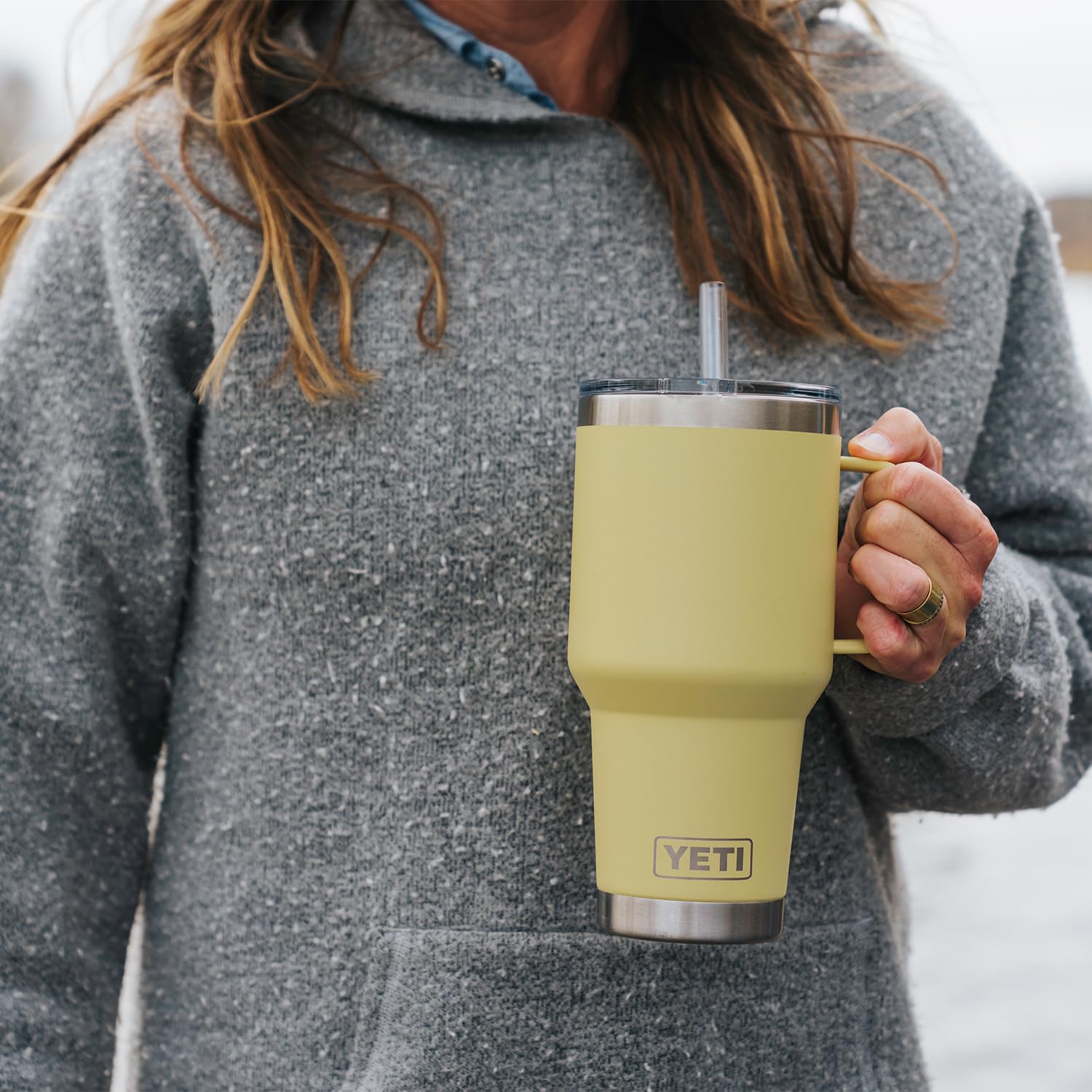 Yeti Rambler 35 Oz Straw Mug, Vacuum Insulated, Stainless Steel, Daybreak Yellow