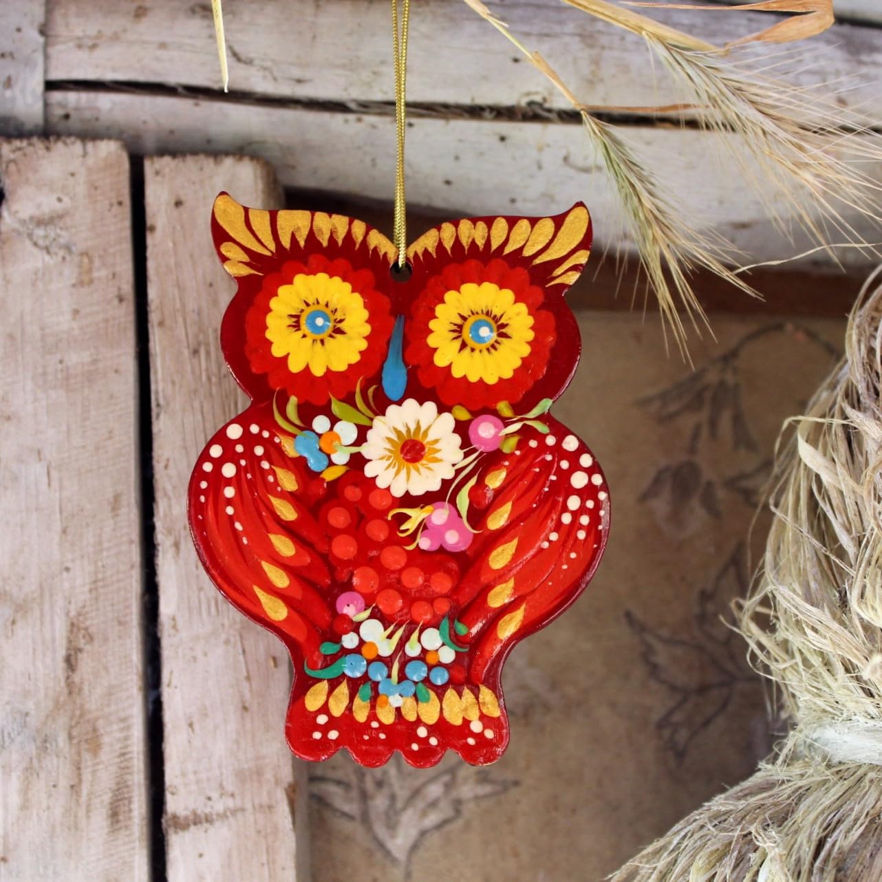 Folk Art Christmas Tree Ornament Owl Wooden Hand Painted Both Sides 2,6 ? 3,7 ? 0,2 Inch Beautiful Handmade Owls Christmas Decor