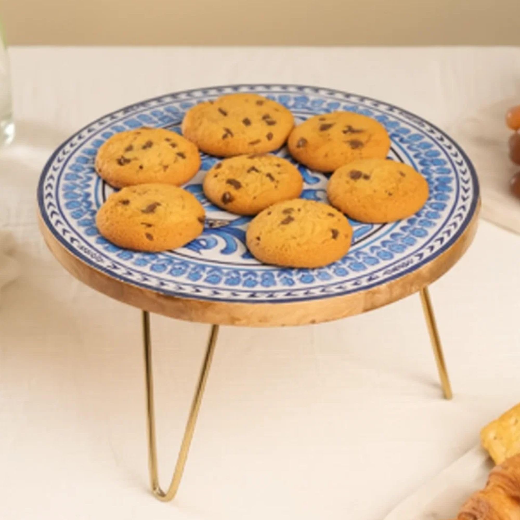 Ritualistic Holland Wooden Cake Stand With Metal Legs | Elegant Cake Display For Decoration & Cutting | Round Dessert Tray For C