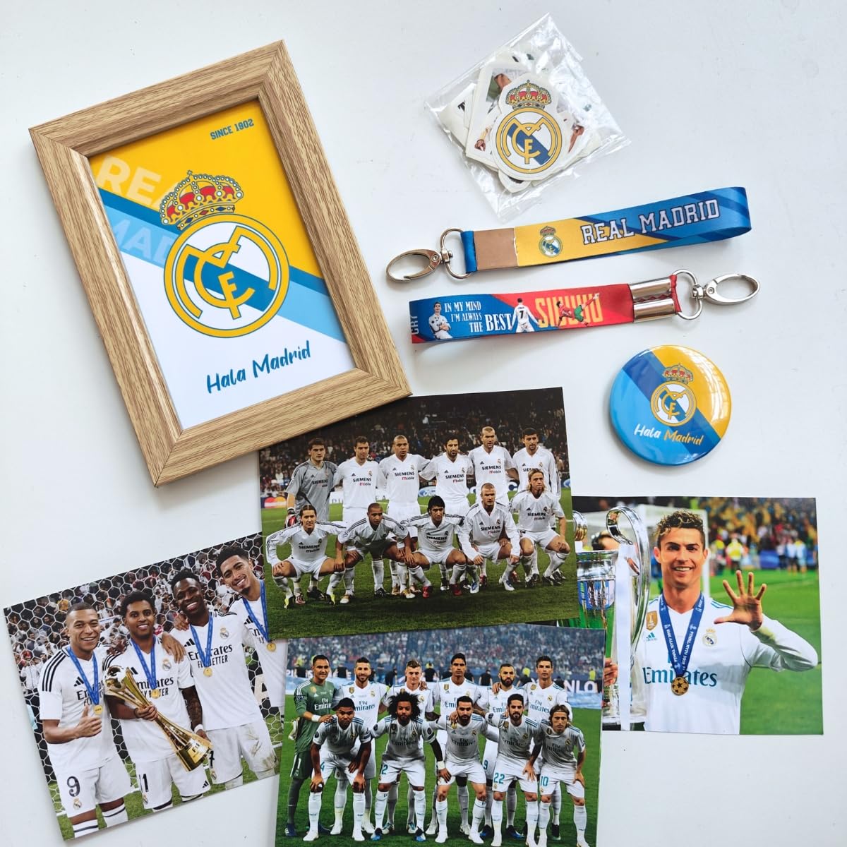 Tenorarts Real Madrid Gift Box Merchandise For Fans - 5X7 Inches Laminated Photo Frame, 2 Keychain, 1 Badge, 4 4X6 Inches Sized 