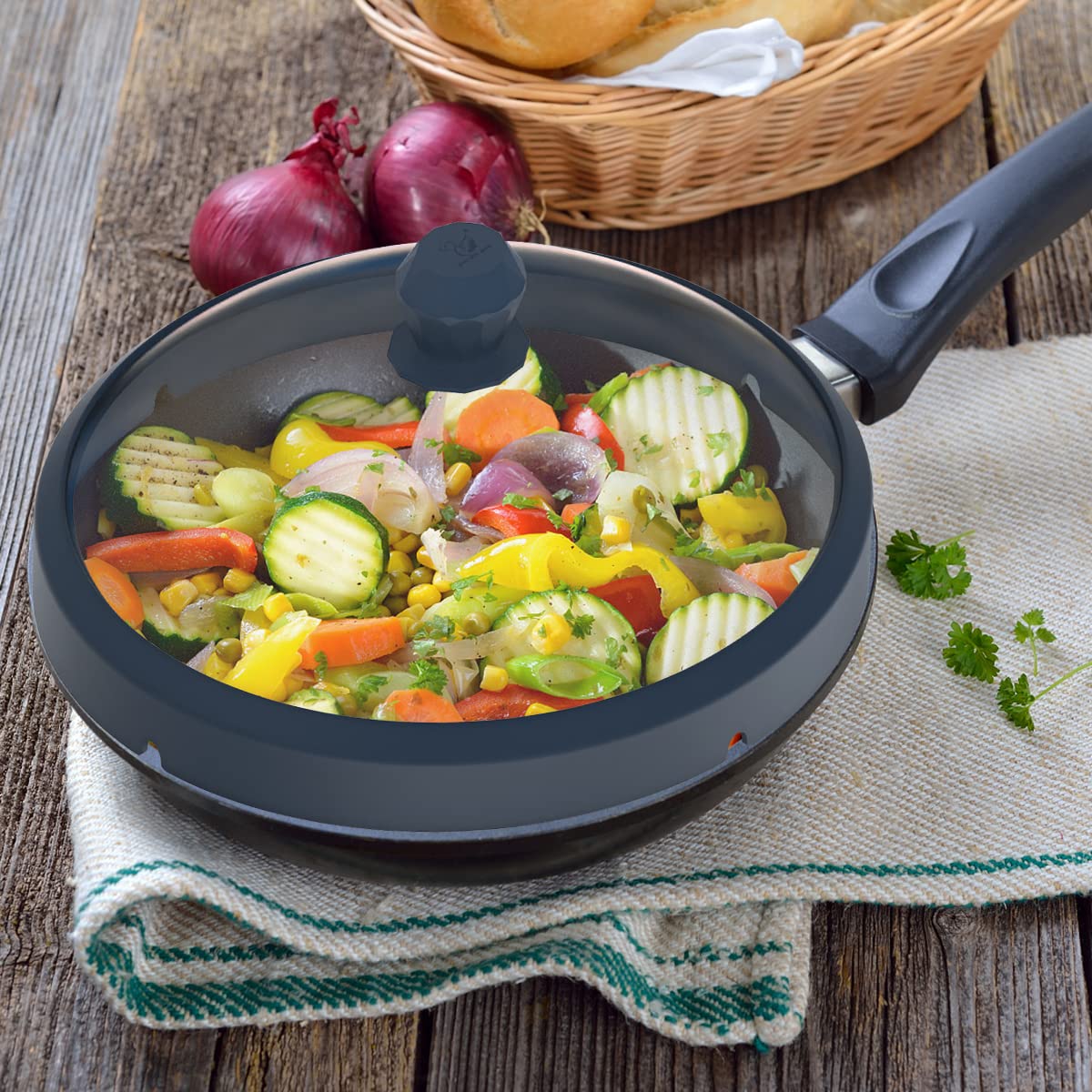 Microwave Glass Cover Splatter Guard Lid With Anti-Scald Silicone Handles And Vented Edge For Food Pot Plate Cover 10.5 Inch Blu