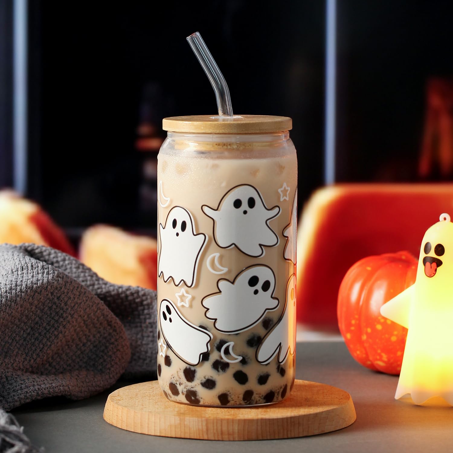 KMCCUMBER Halloween Ghost Fall Glass Cup with Lids and Straws, 16 oz Ghost Fall Mug, Iced Coffee Glass Tumbler, Spooky Glass Cup