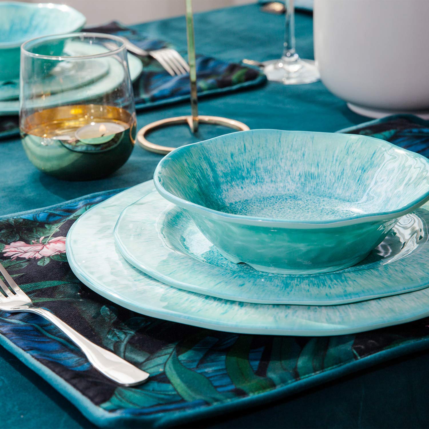 12 Pcs Melamine Dinnerware Sets, Durable Dishware Melamine Dinner Plates for Indoor and Outdoor, Aqua Plates and Bowls Sets, Dis