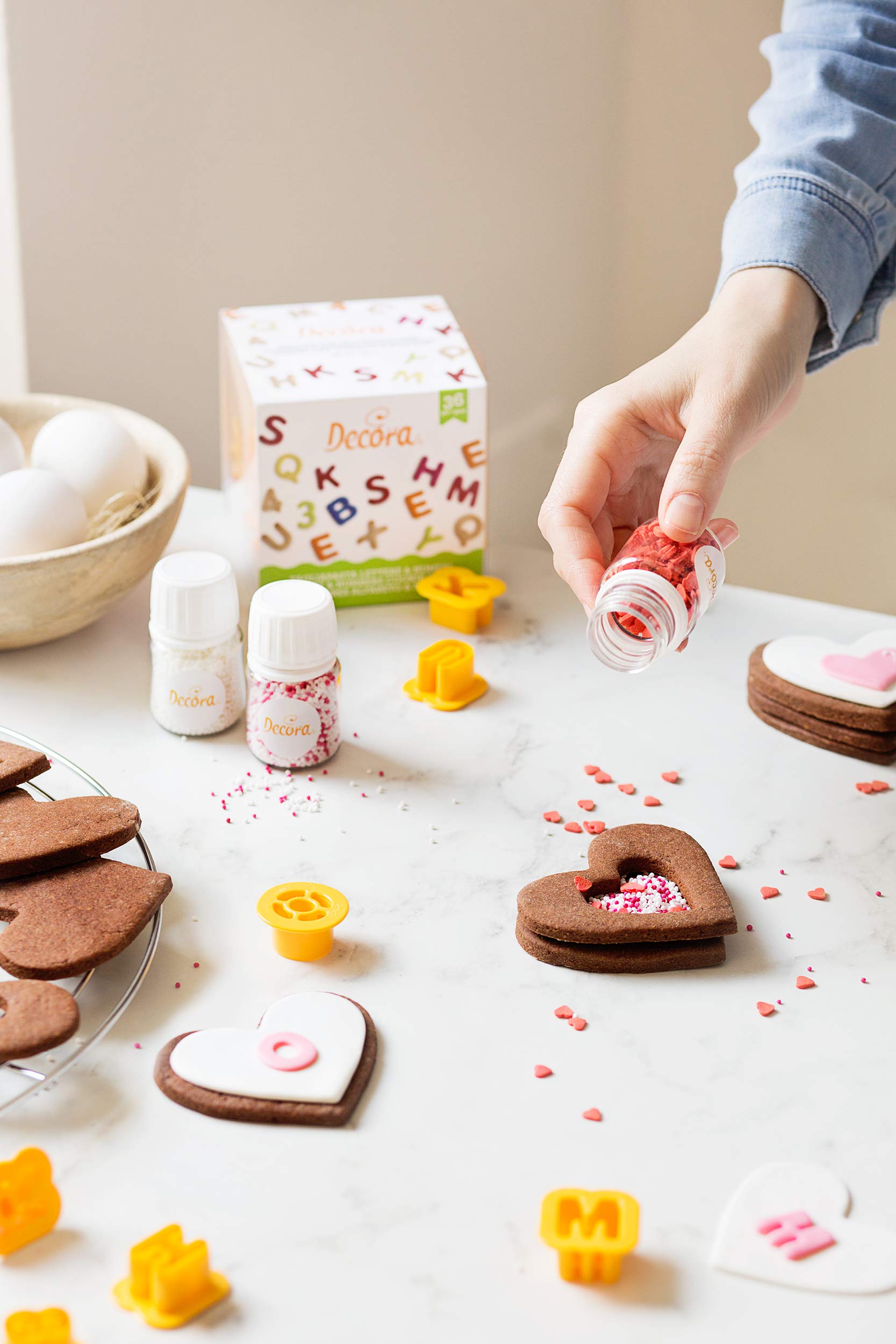 Decora 36 Alphabet&Numbers Dim. 2 X H 1,6 Cm Cookie Cutters Alphabet Numbers, 13.5 X 15 X 15 Cm, Yellow