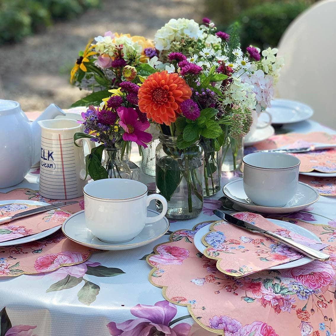 Talking Tables Truly Scrumptious Pack Of 20 Floral Scalloped Napkins | Vintage Afternoon Tea Party Tableware For Decoupage, Birt