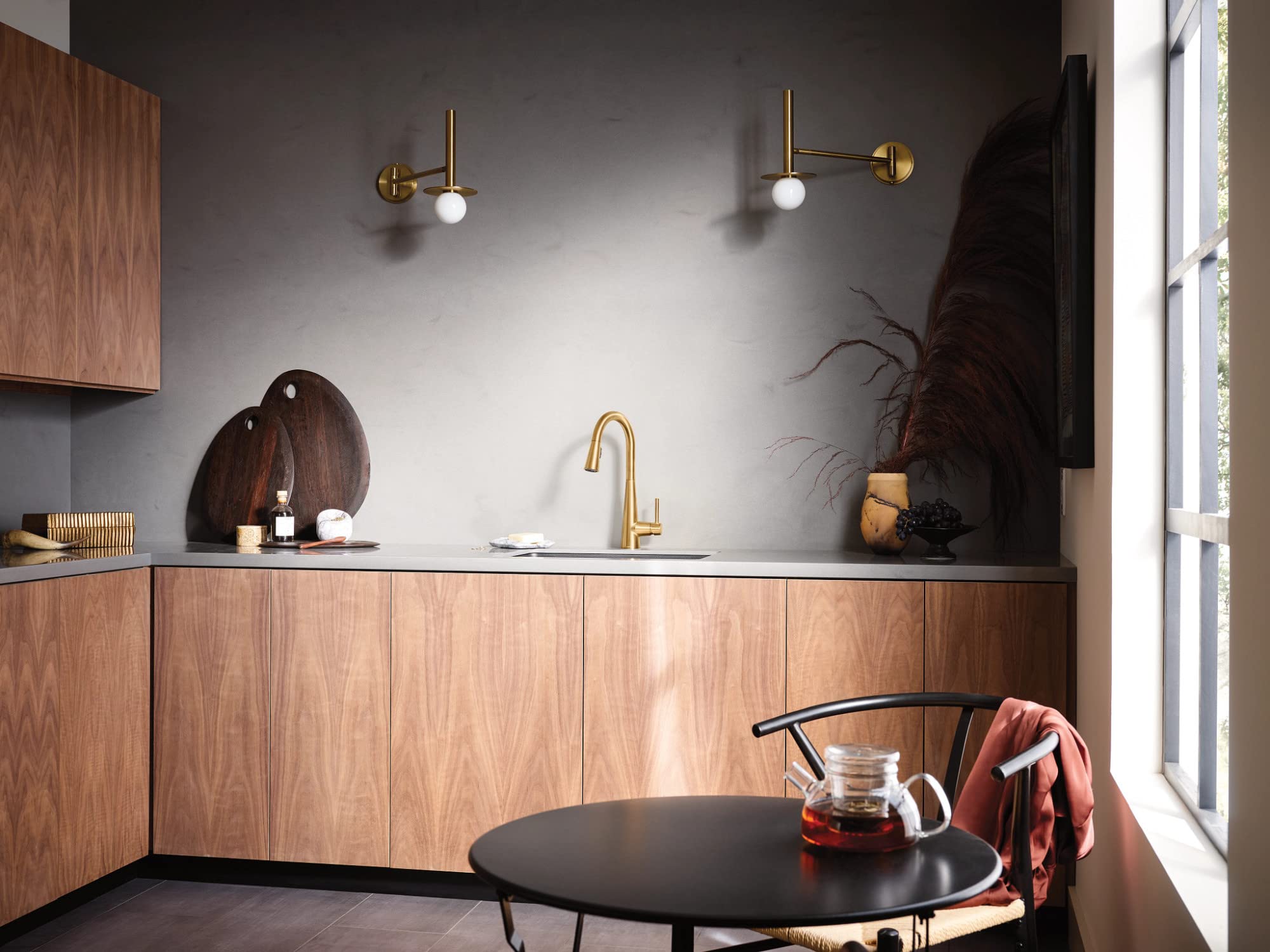 Moen Sleek Brushed Gold Motionsense Wave Sensor Touchless Kitchen Faucet, One-Handle Modern Kitchen Sink Faucet With Pulldown Sp