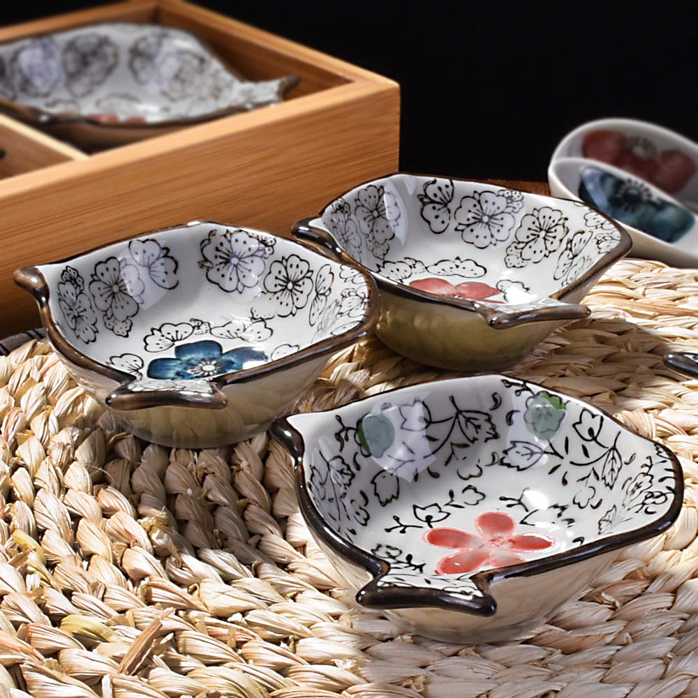 Cerficer Japanese Soy Sauce Dish Set Of 4 Fish Shaped Ceramic Sushi Dishes Dipping Bowls