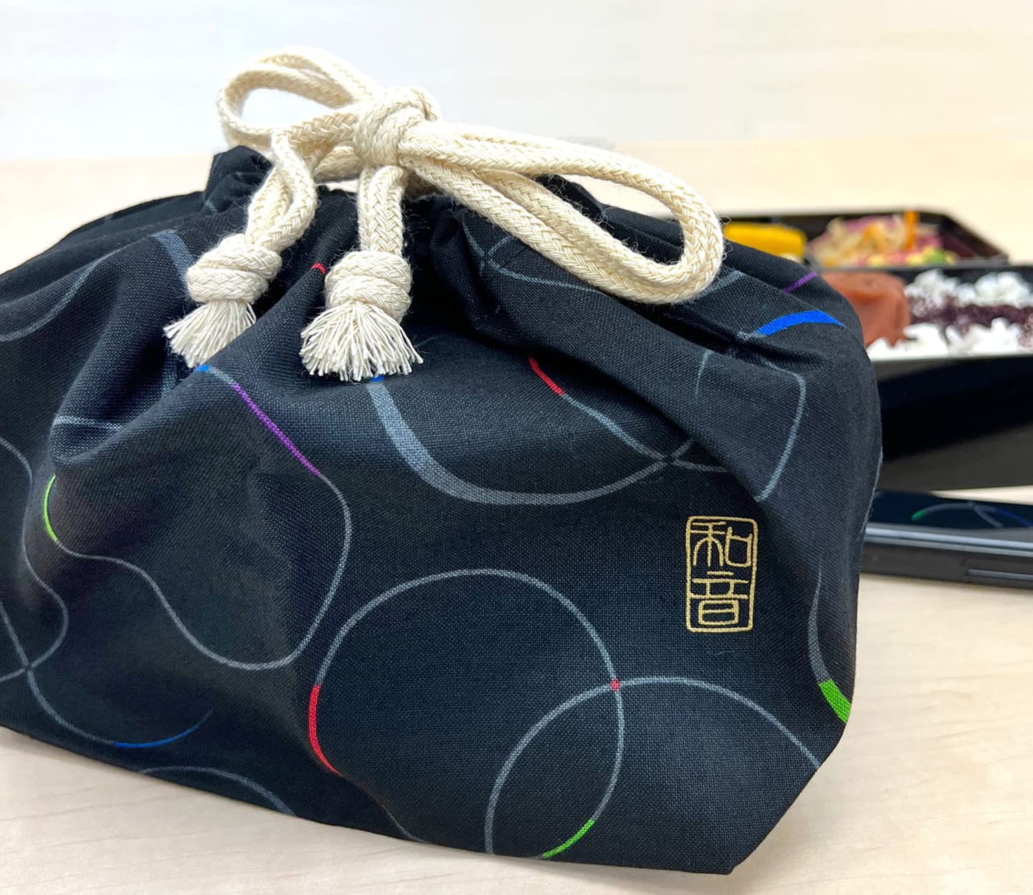 Osk 1 X Cool Japanese Bento Lunch Box With Belt, Bag Chopsticks - Waon Black