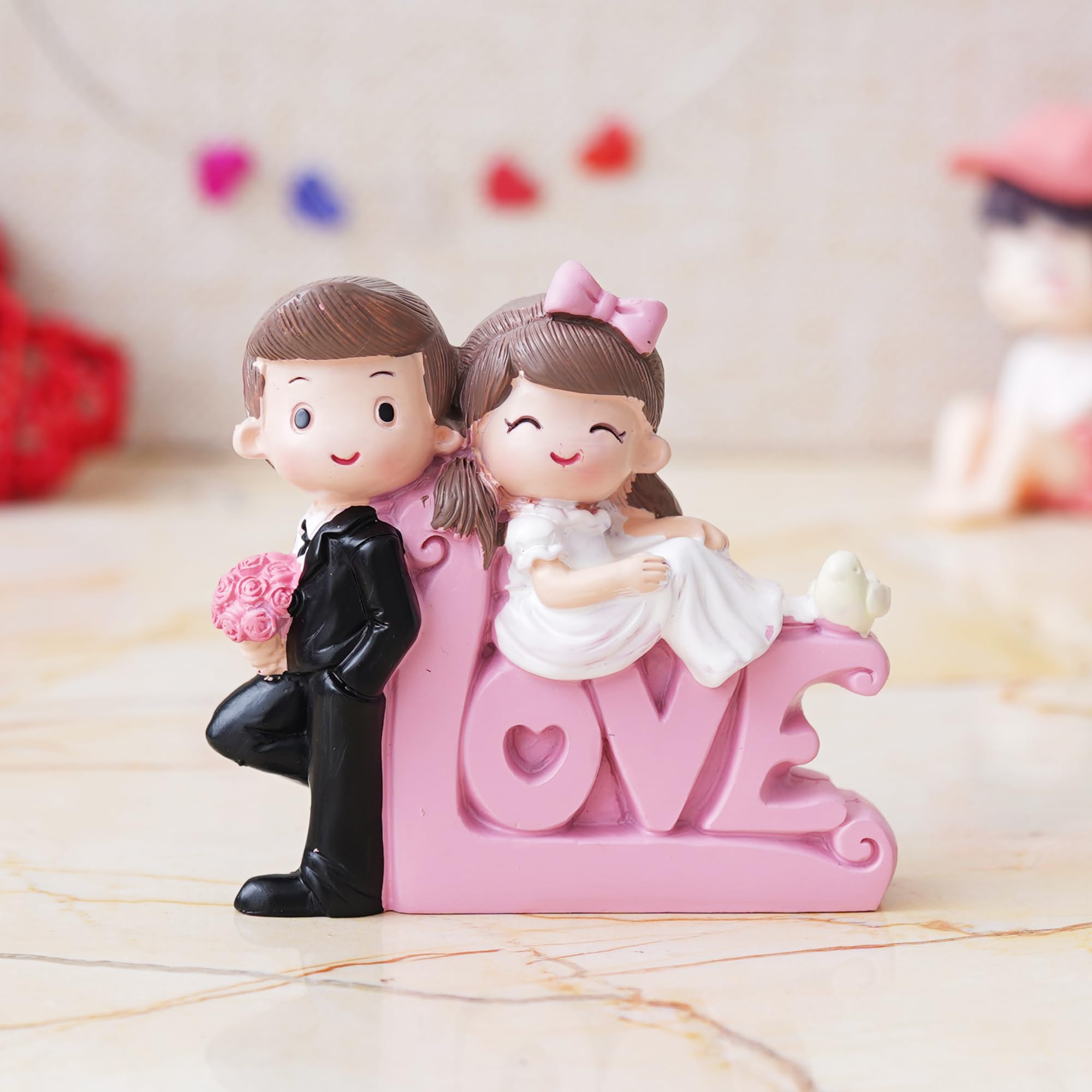 Ecraftindia Valentine Gift For Girlfriend Boyfriend | Love Cute Couple Statue Decorative Showpiece (Resin) Valentine Day Gift Fo