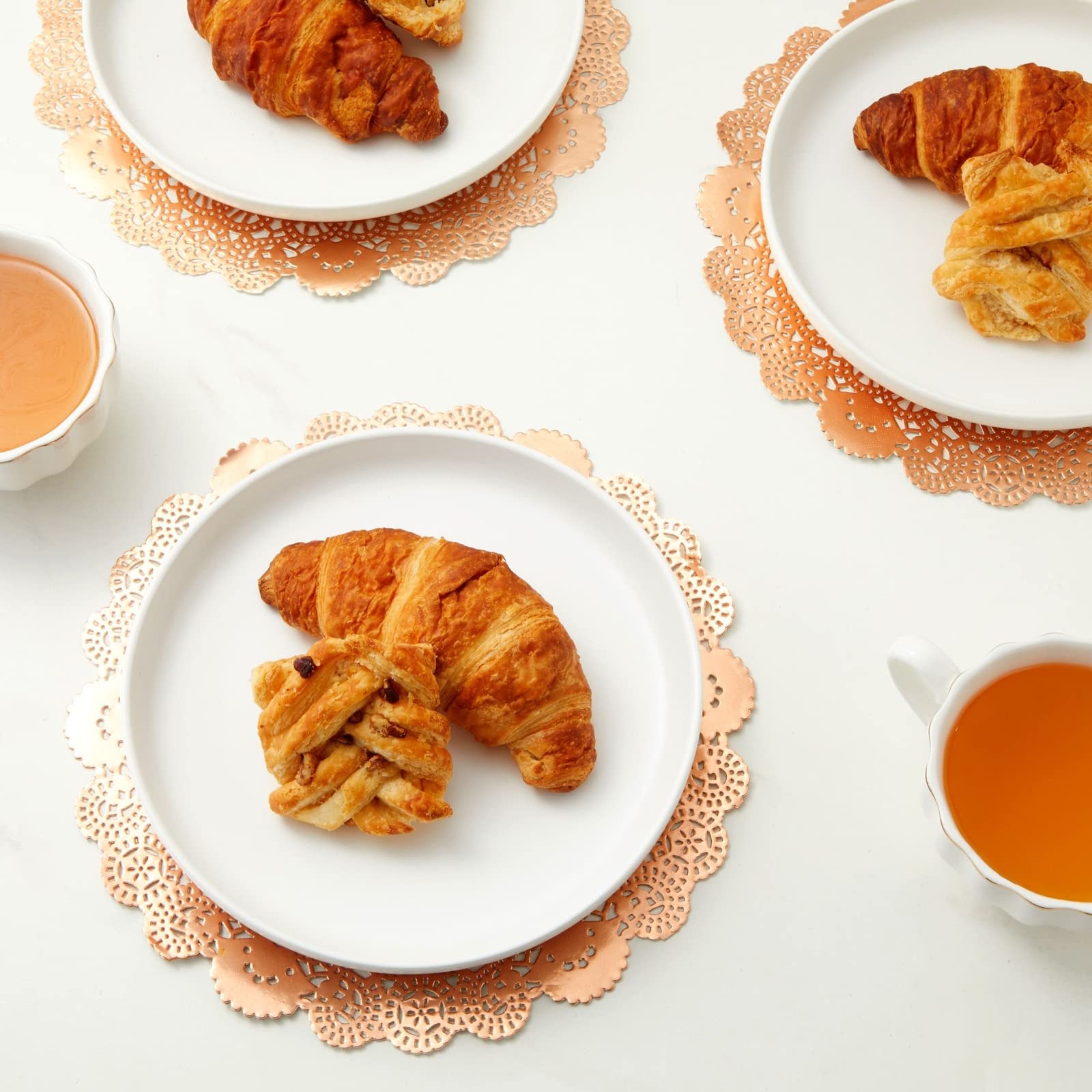 Juvale 100 Pack Metallic Copper Orange Placemats, Round Paper Lace Doilies For Place Settings, Desserts, Formal Events (10 In)