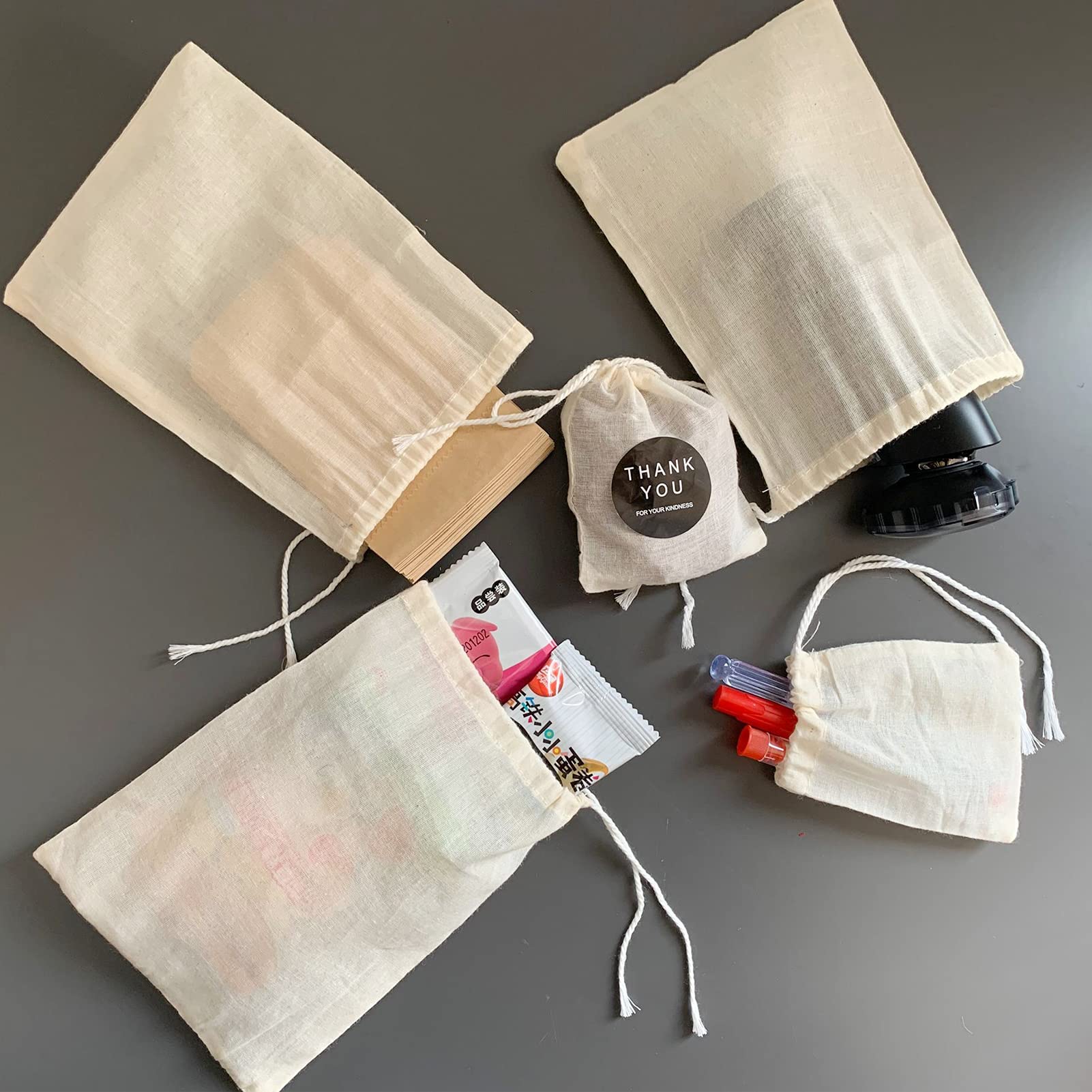 LOOKSGO 25 Pcs 3x4 Inch Muslin Bag Sachet Bag for Party Wedding Home Supplies Cotton Drawstring Bags for Jewelry