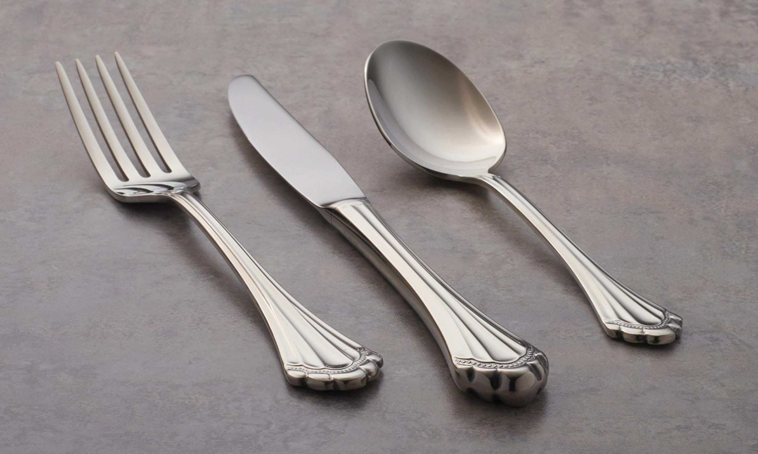 Oneida Marquette Fine Flatware Salad Forks, Set Of 4, 18/8 Stainless Steel, Silverware Set, Dishwasher Safe, Silver