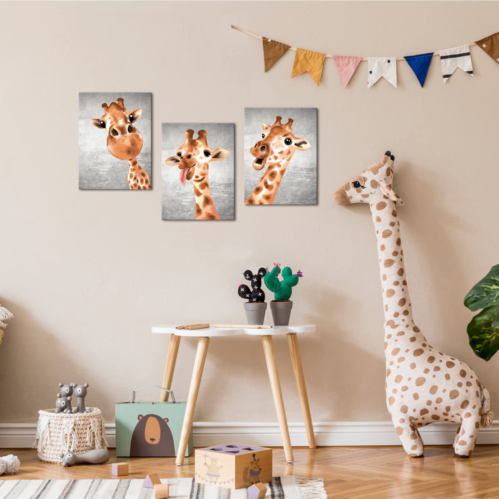 VVOVV Wall Decor Giraffe Decor Picture Animal Wall Art Funny Nursery Wall Decor Framed Ready to Hang  12inx16inx3Pieces