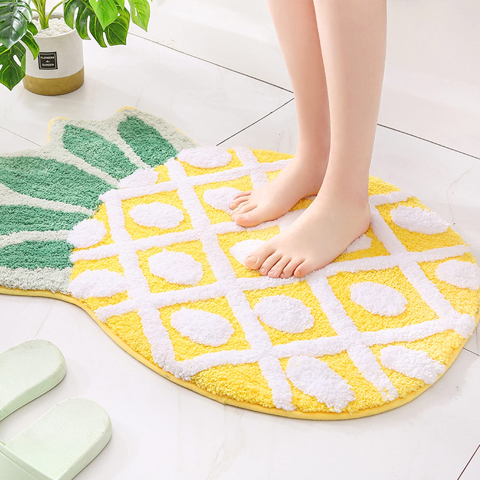 Ukeler Bath Rug For Kids Non Slip Absorbent Bathroom Rugs Decorative Kitchen Mat Cartoon Pineapple Area Rugs For Kids Playroom N