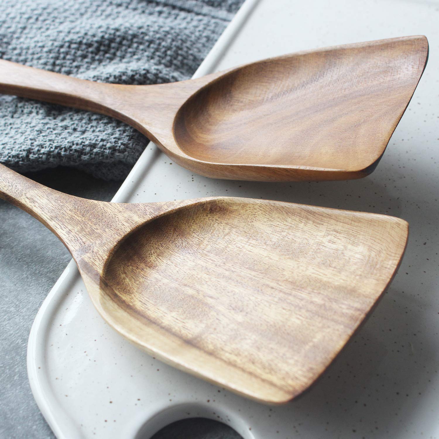 Fjnatinh Large Wooden Wok Spatula, 13 Inch Natural Teak Long Handle Turner Coated Natural Resin, Handmade For Non-Stick Cookware