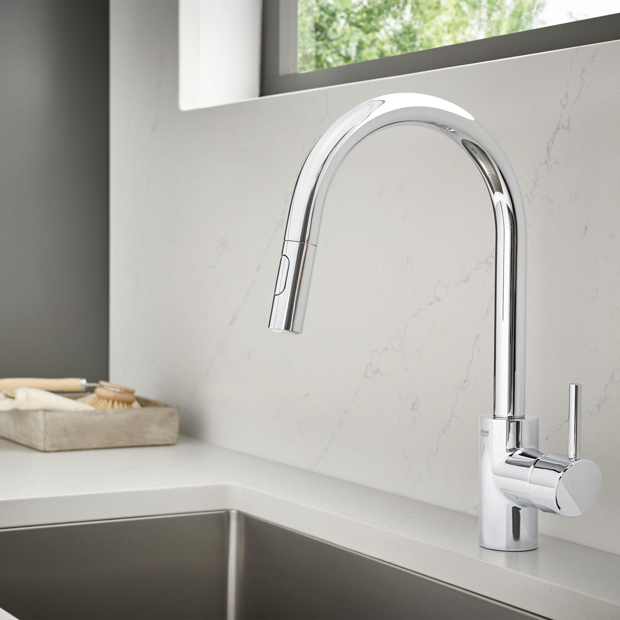 Grohe 32665003 Concetto Pull-Down Kitchen Faucet With Sprayer Chrome