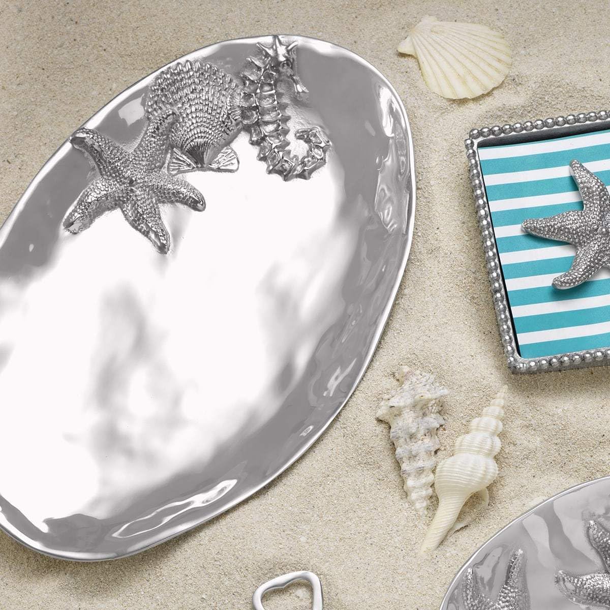 Mariposa Oval Sea Server