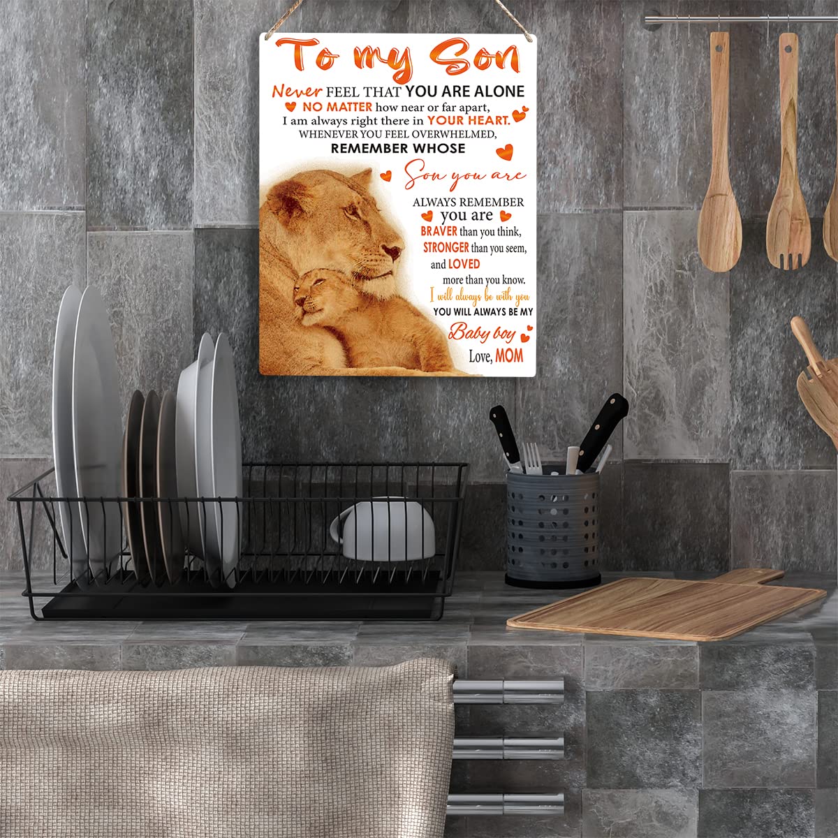 To My Son Wooden Hanging Sign from Mom Son Gifts Family Wall Decor for Bedroom Living Room Birthday Christmas Thanksgiving Gifts
