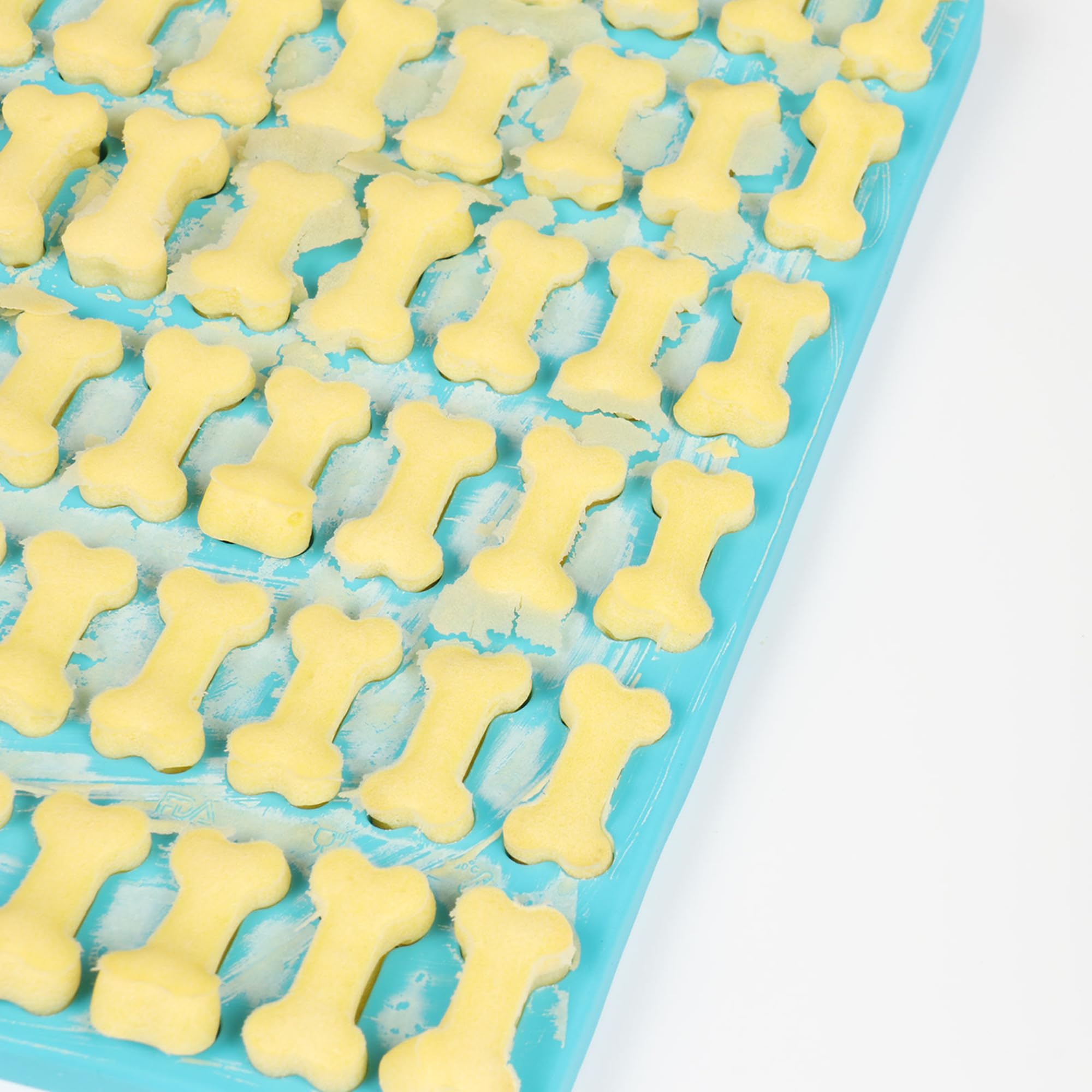 sofliym Dog Treat Molds - Silicone Mini Dog Bone Molds for Candy & Chocolate - Blue (1 PCS)
