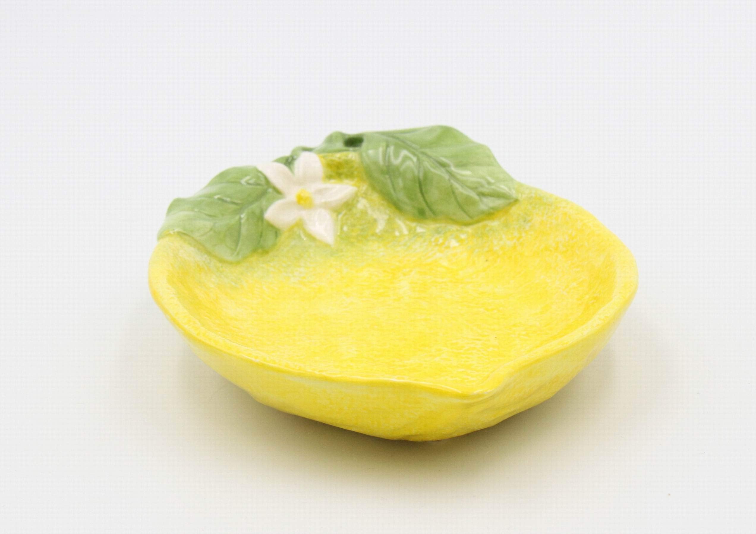 Cosmos Gifts Fine Ceramic Lemon Hill Lemon With White Lemon Flower Design Candy Dish Set Of 2 (2 Pcs Set), 6-7/8''