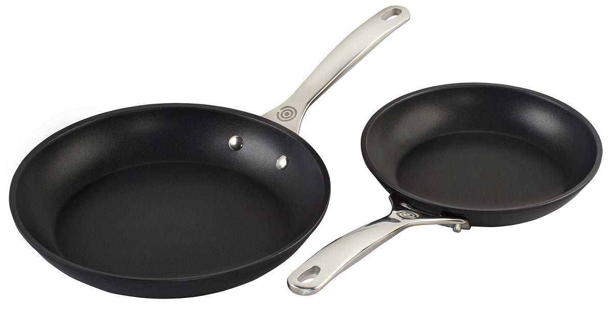 Le Creuset Toughened Nonstick PRO Cookware Set, 2 pc. (8'' & 10'' Fry Pan),Gray