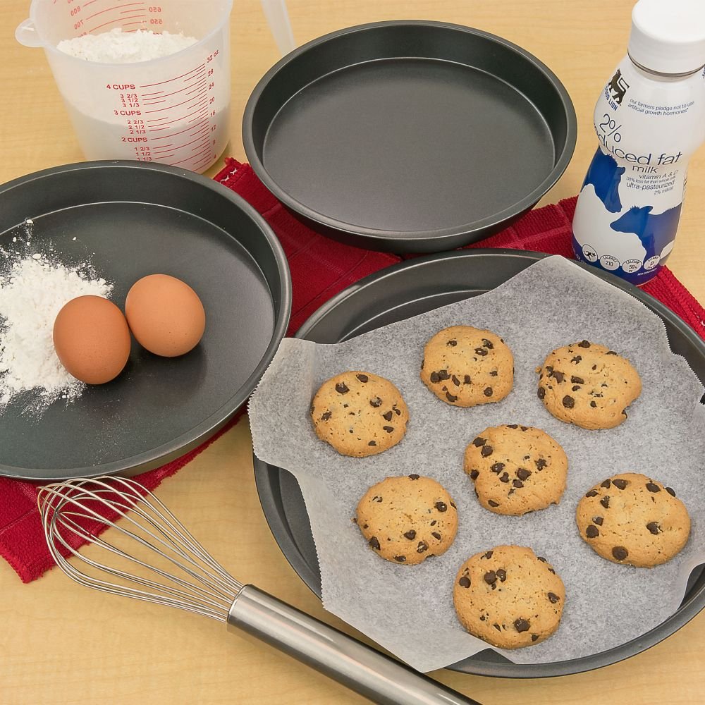 Southern Homewares Non-Stick Round Cake Baking Pan Cookie Sheet Set - Easy Clean Bakeware, 3 Pieces 8-Inch 9-Inch 10-Inch