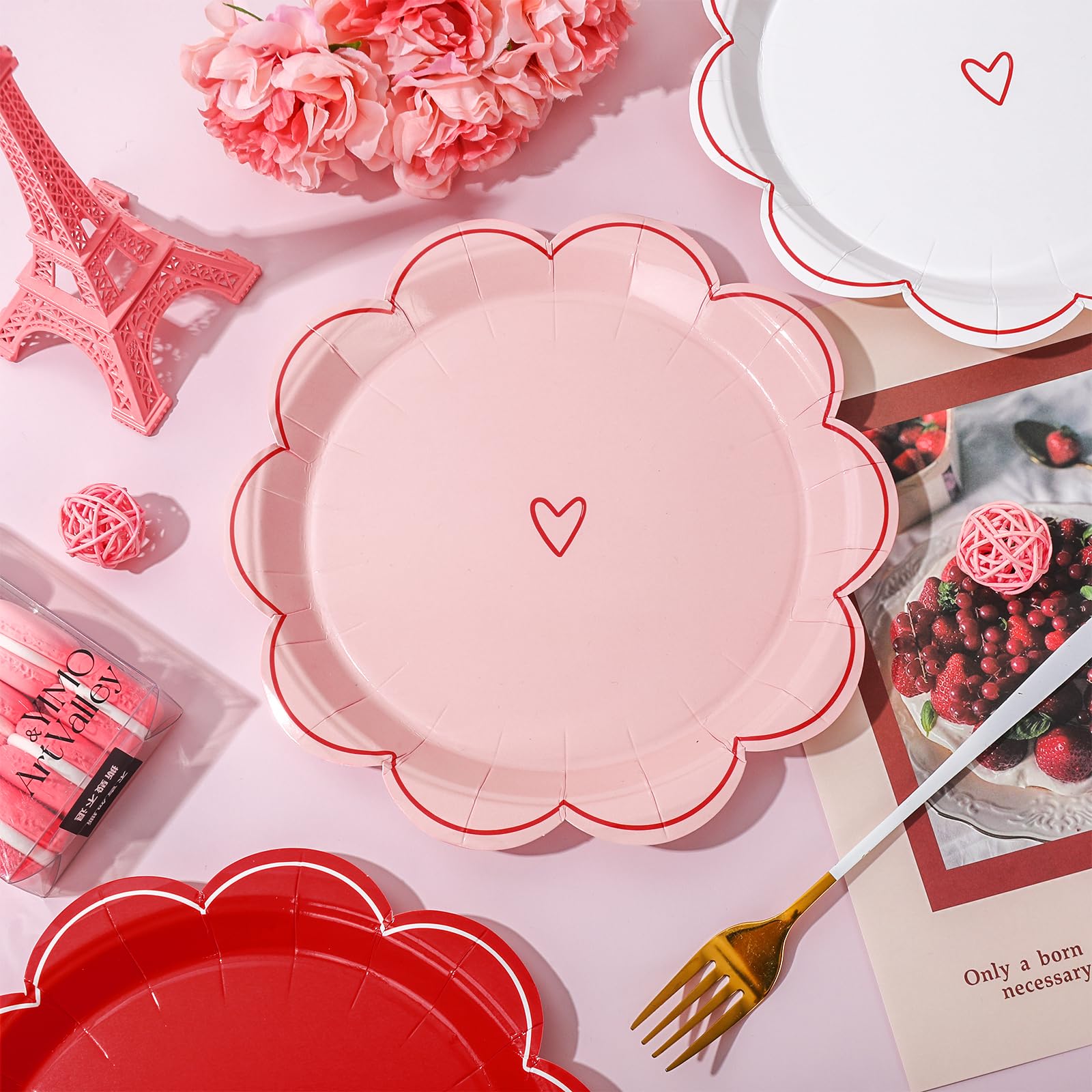 Jarthenaamcs Valentine'S Day Paper Plate Scalloped Heart Disposable Plate Red Pink White 9 Inch Tableware Dinner Plate For Home