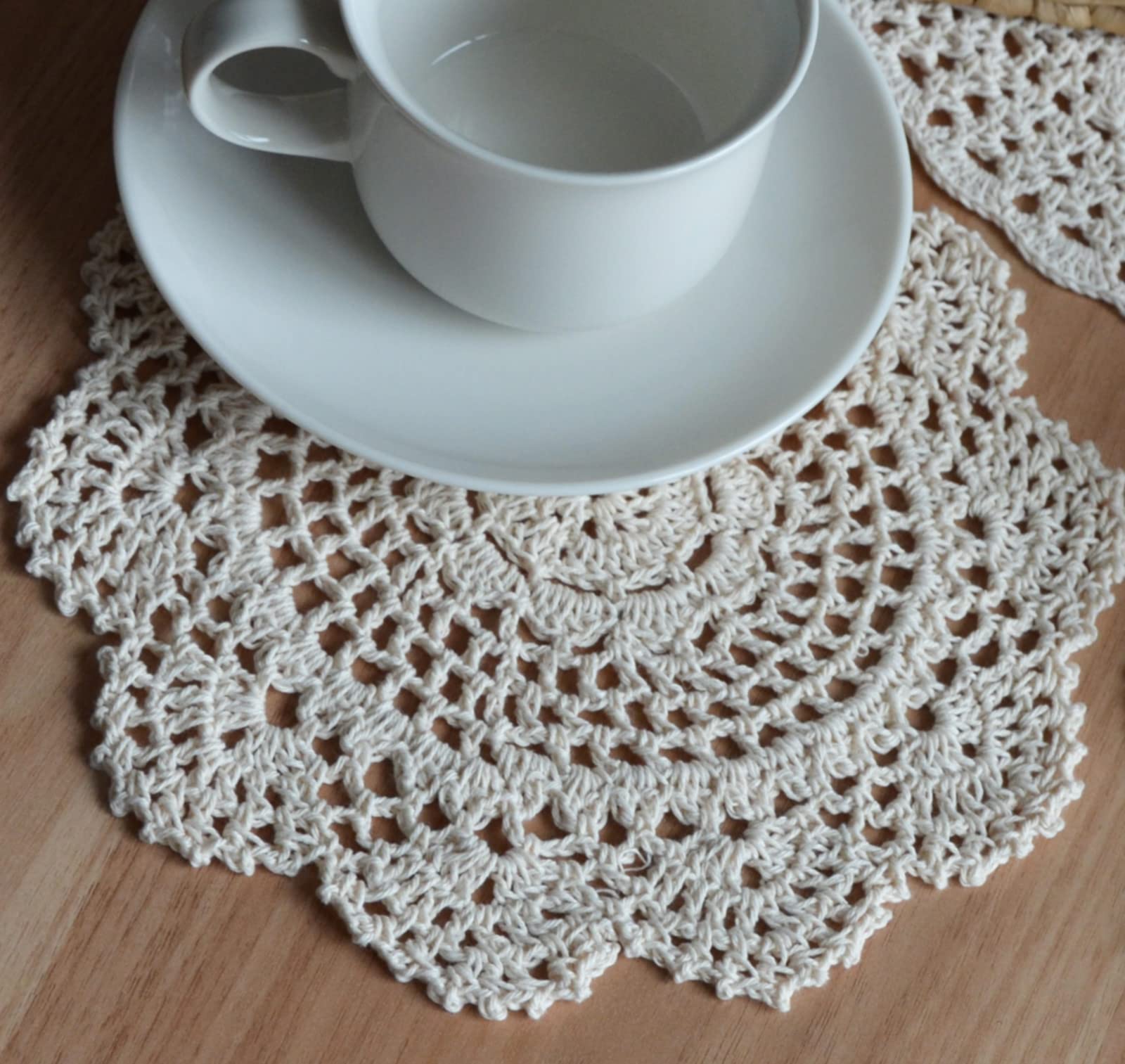 Southmage 10 Hand Crochet Round Lace Doilies Lot French Country Table Coasters