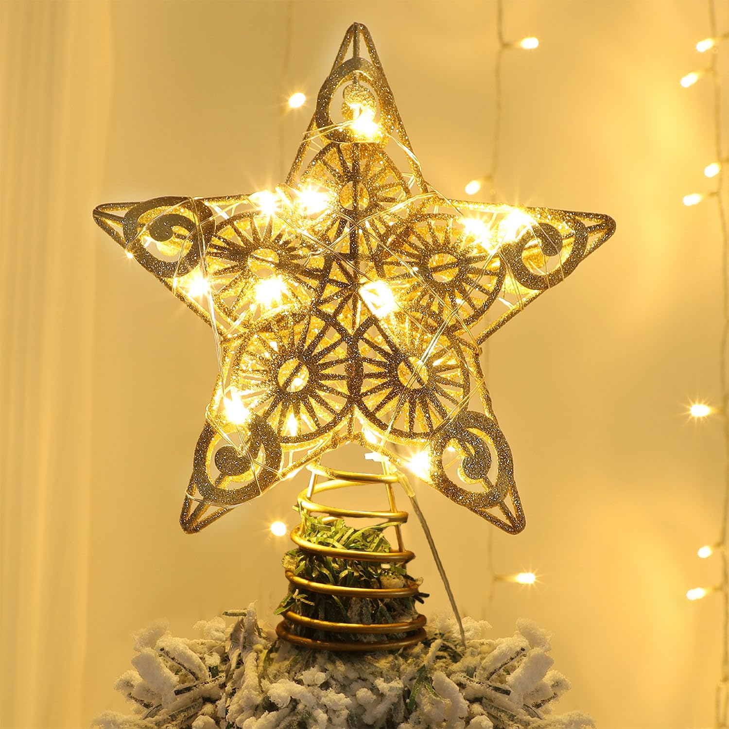 Juegoal Star Tree Topper with 20 LED Lights, Metal Golden Lighted Treetop Ornaments, Battery Powered Light Up Christmas Tree Dec
