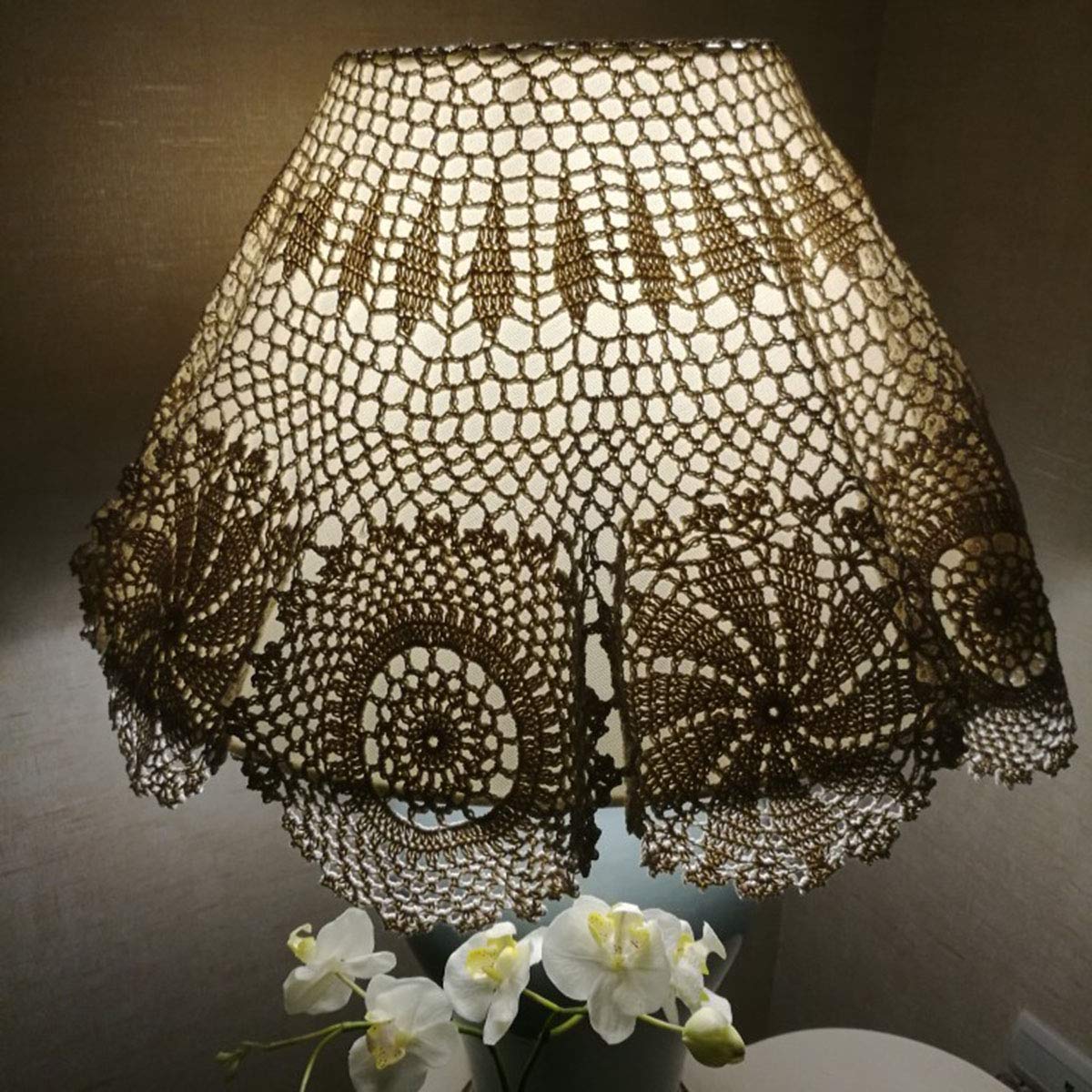 Hetao 100% Cotton Handmade Crochet Round Tablecloth Doilies Lace Table Covers,Beige, 27 Inch